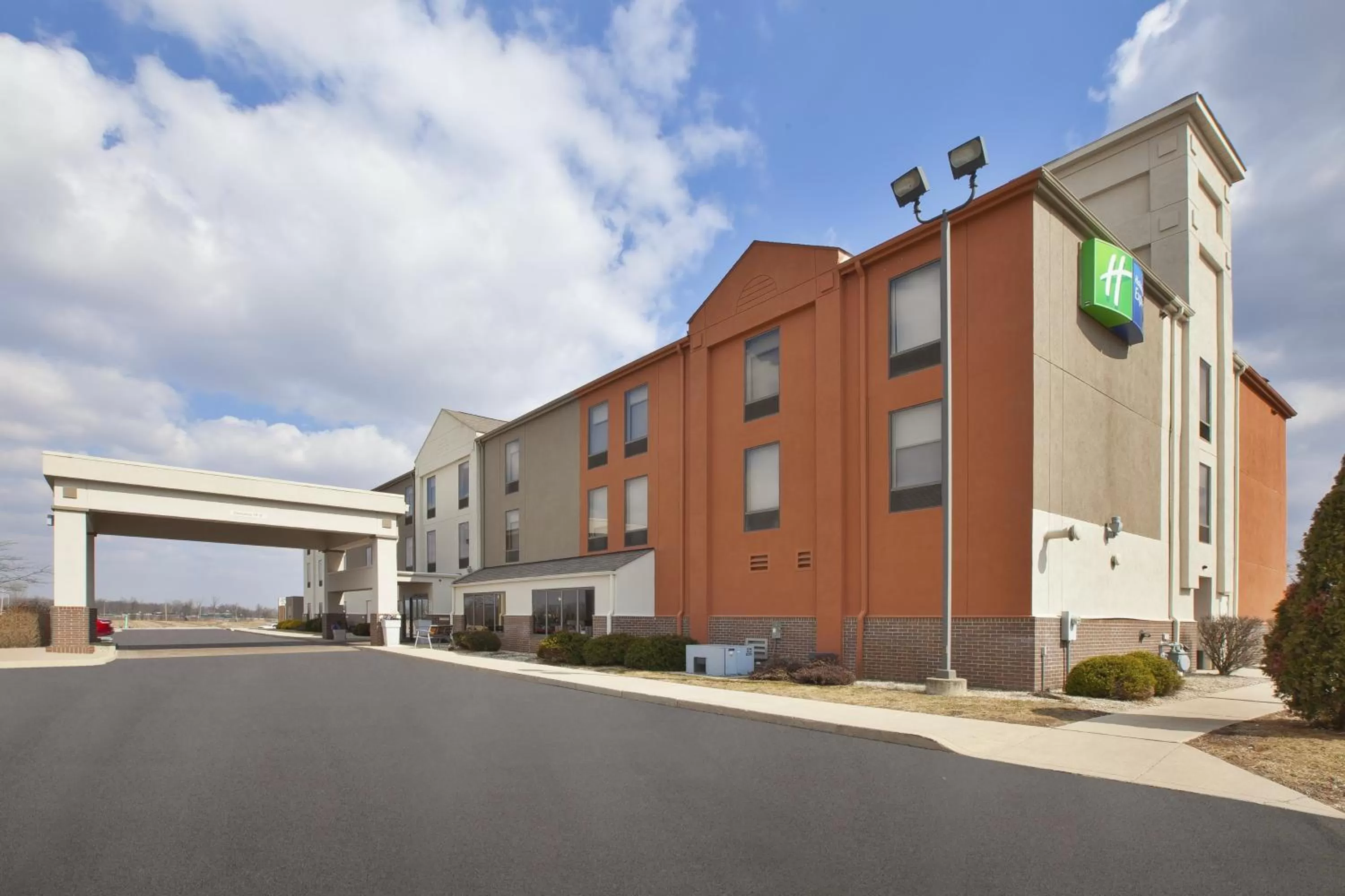 Holiday Inn Express Tiffin by IHG