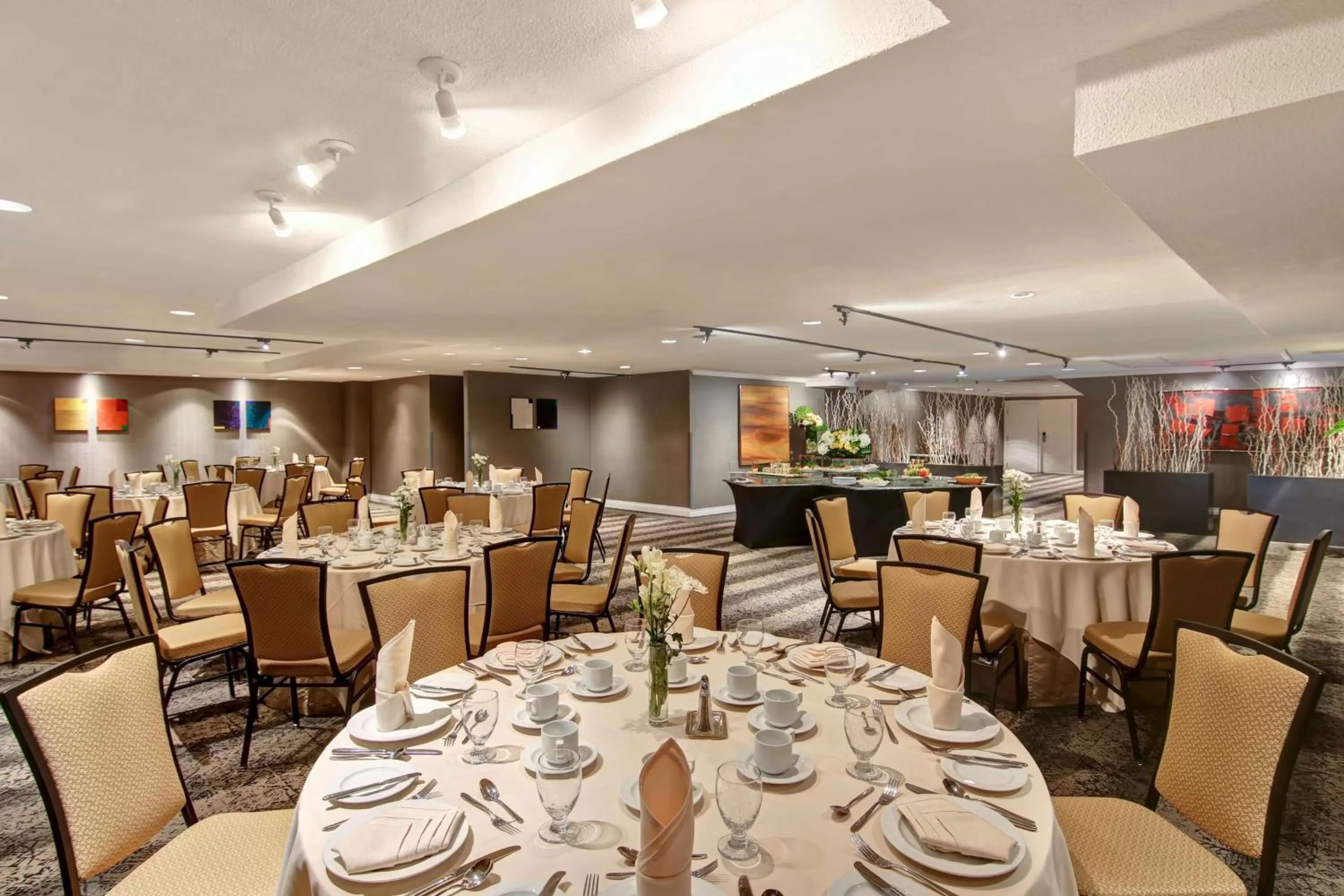 Meeting/conference room in DoubleTree by Hilton Toronto Downtown