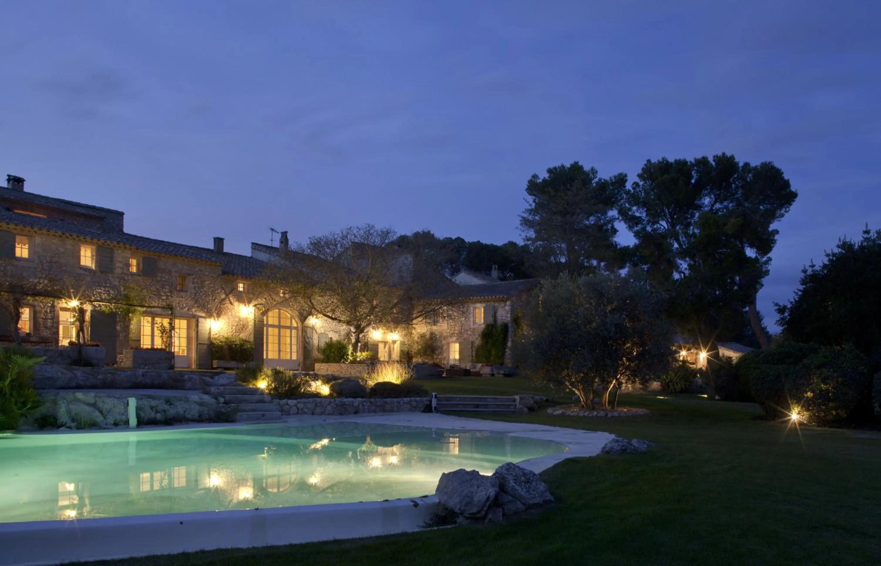 Property building in Le Mas De La Rose - Teritoria