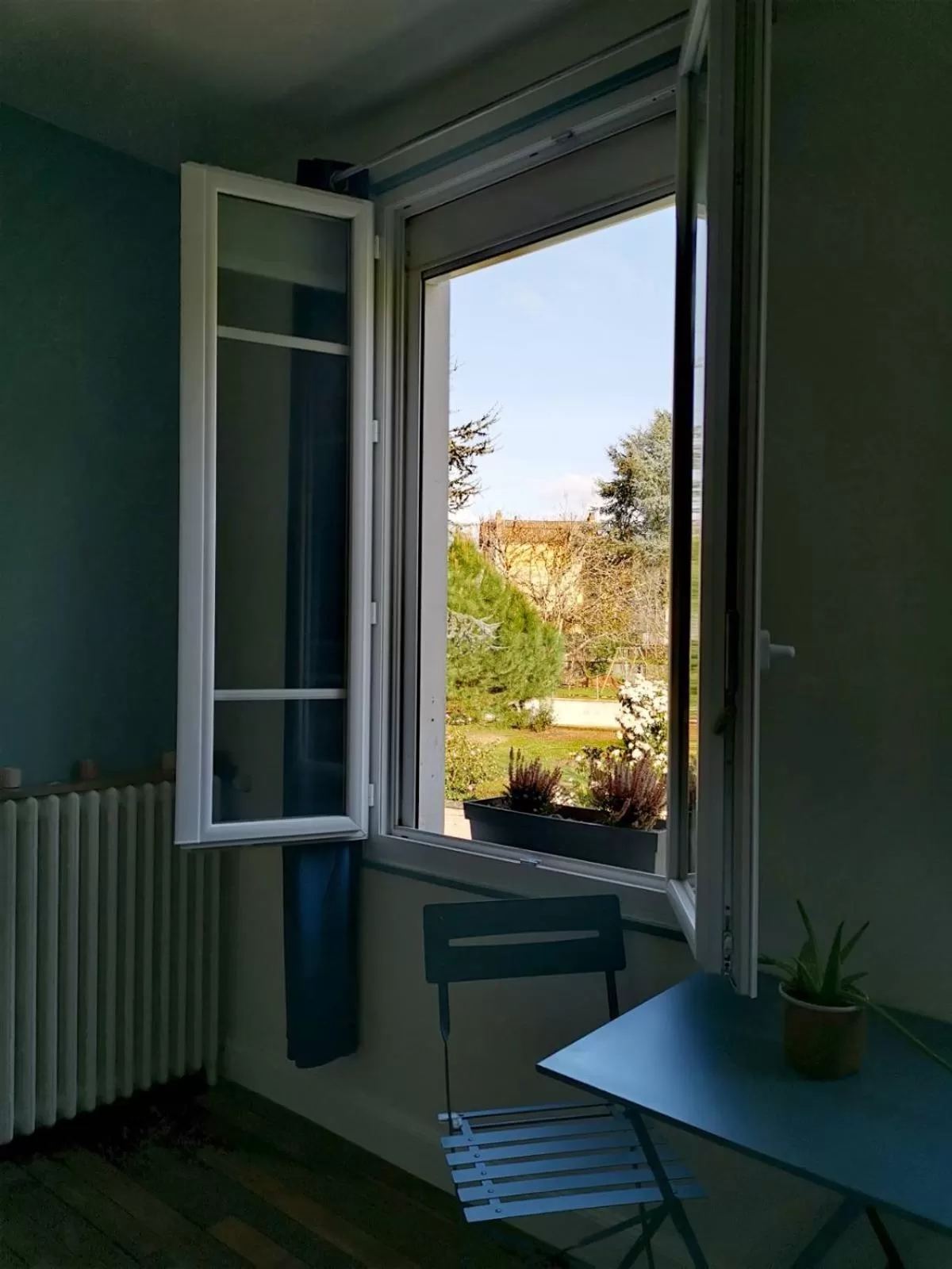 Bedroom in Chambres d'hôtes La Maison Blanche