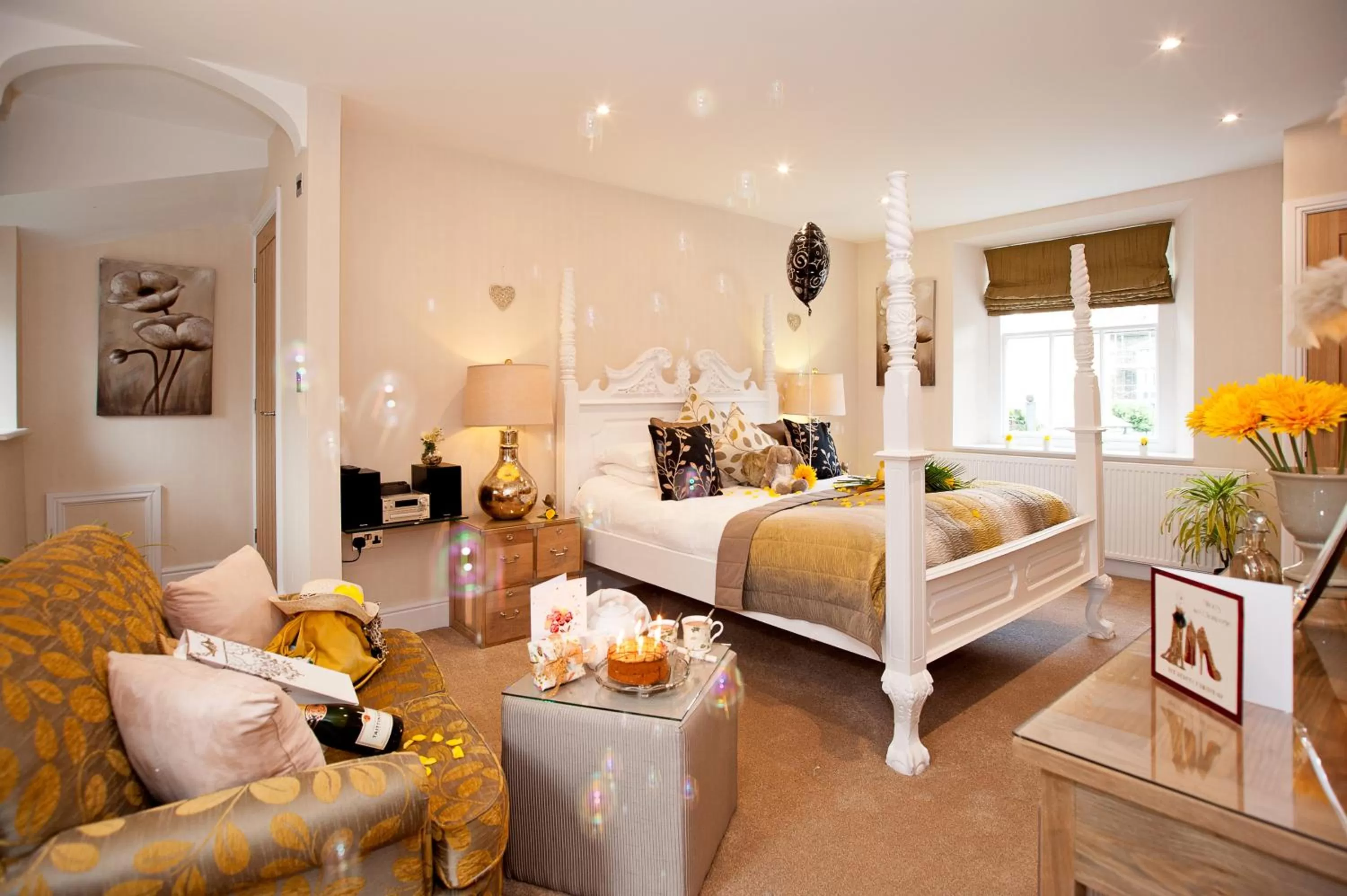 Bedroom, Bed in Windermere Boutique Hotel Spa Suites & Hot Tubs