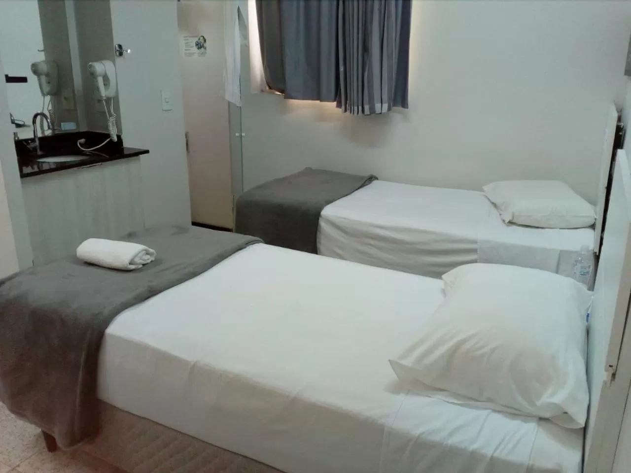 Bedroom, Bed in Compacto Hotel Alphaville Campinas