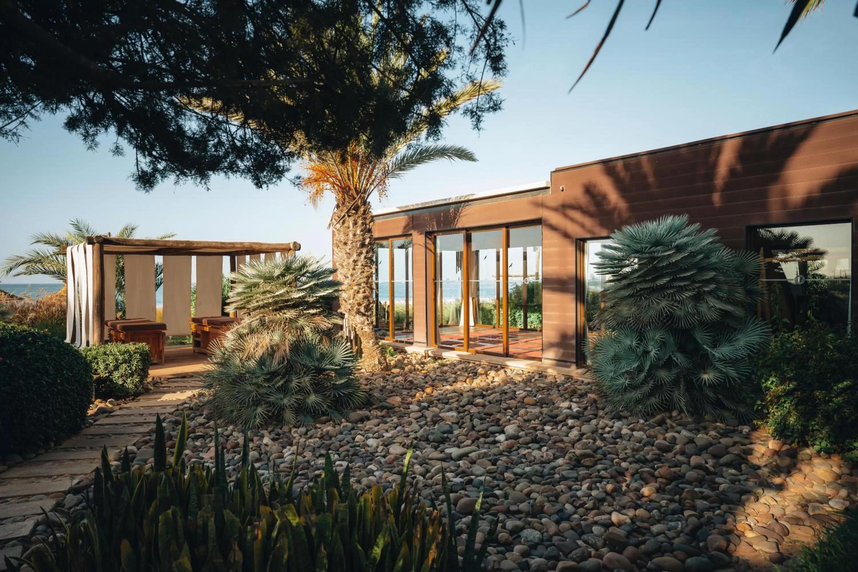 Garden in Paradis Plage Surf Yoga & Spa