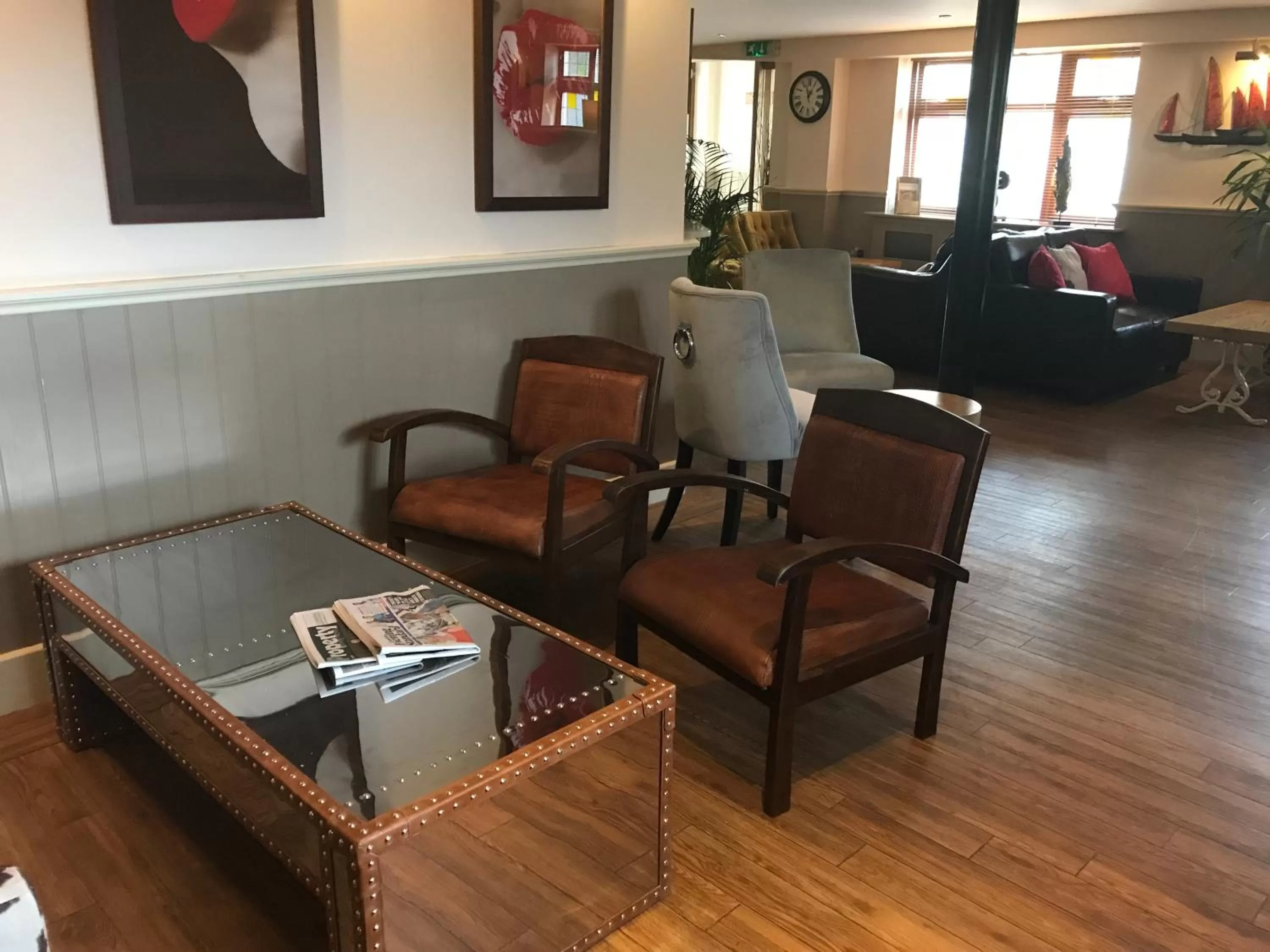 Seating area in The Elm Tree Inn