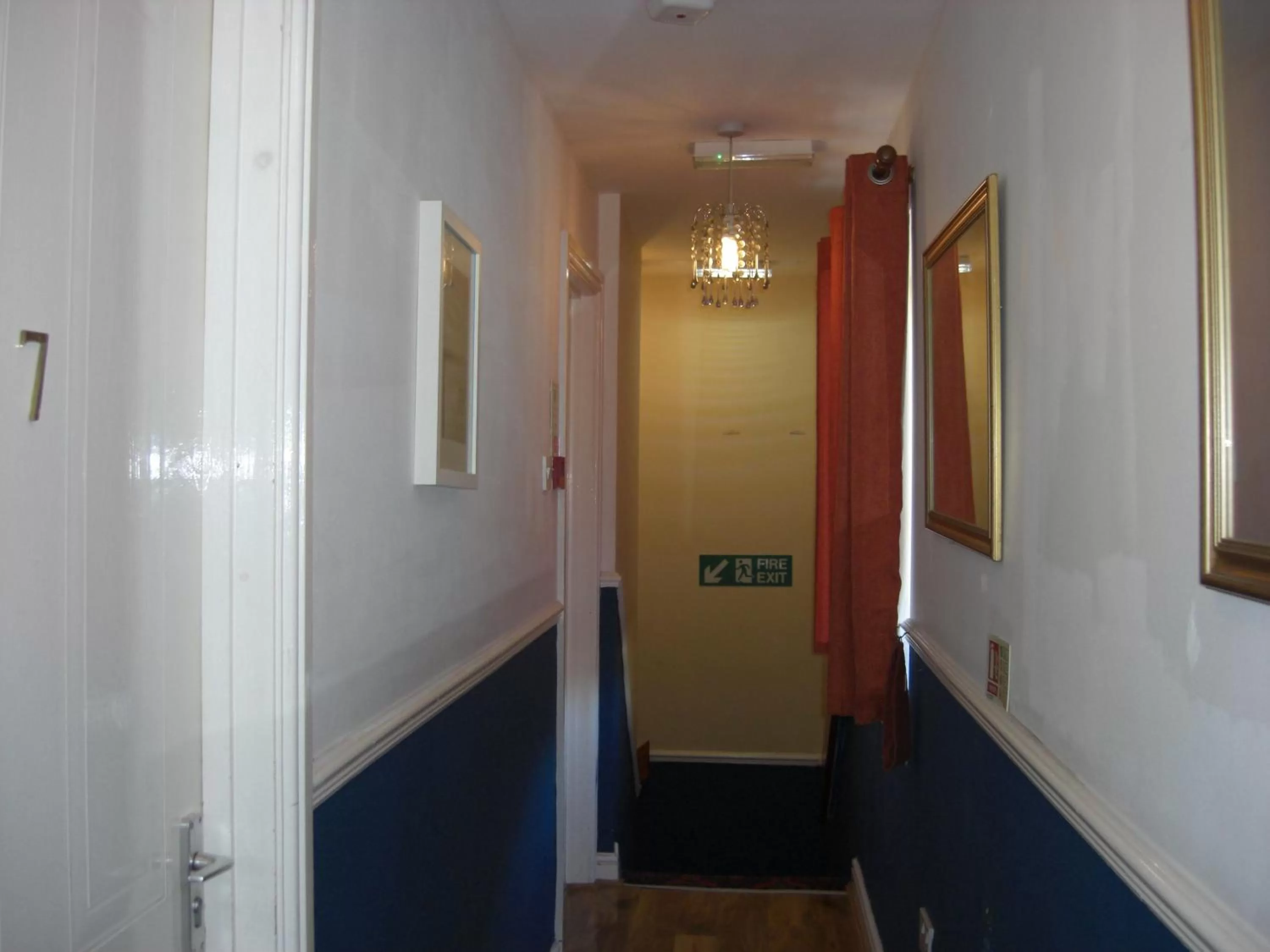 Property building in Lynebank House Hotel, Bed & Breakfast