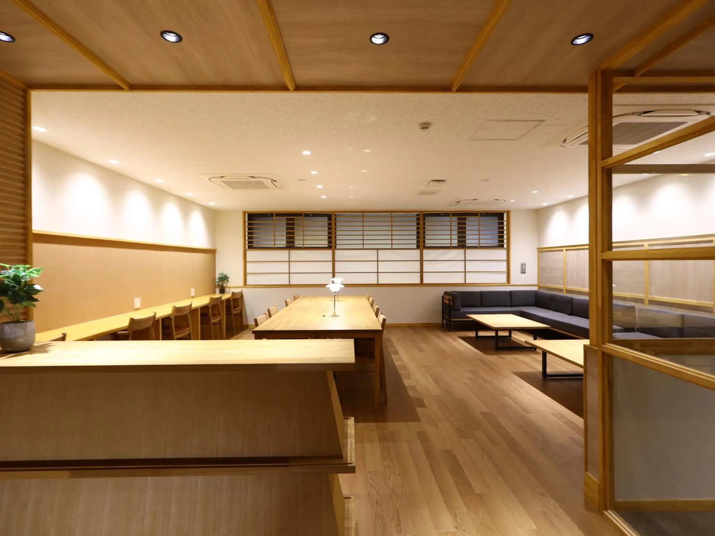 Business facilities in Hotel Yudanaka