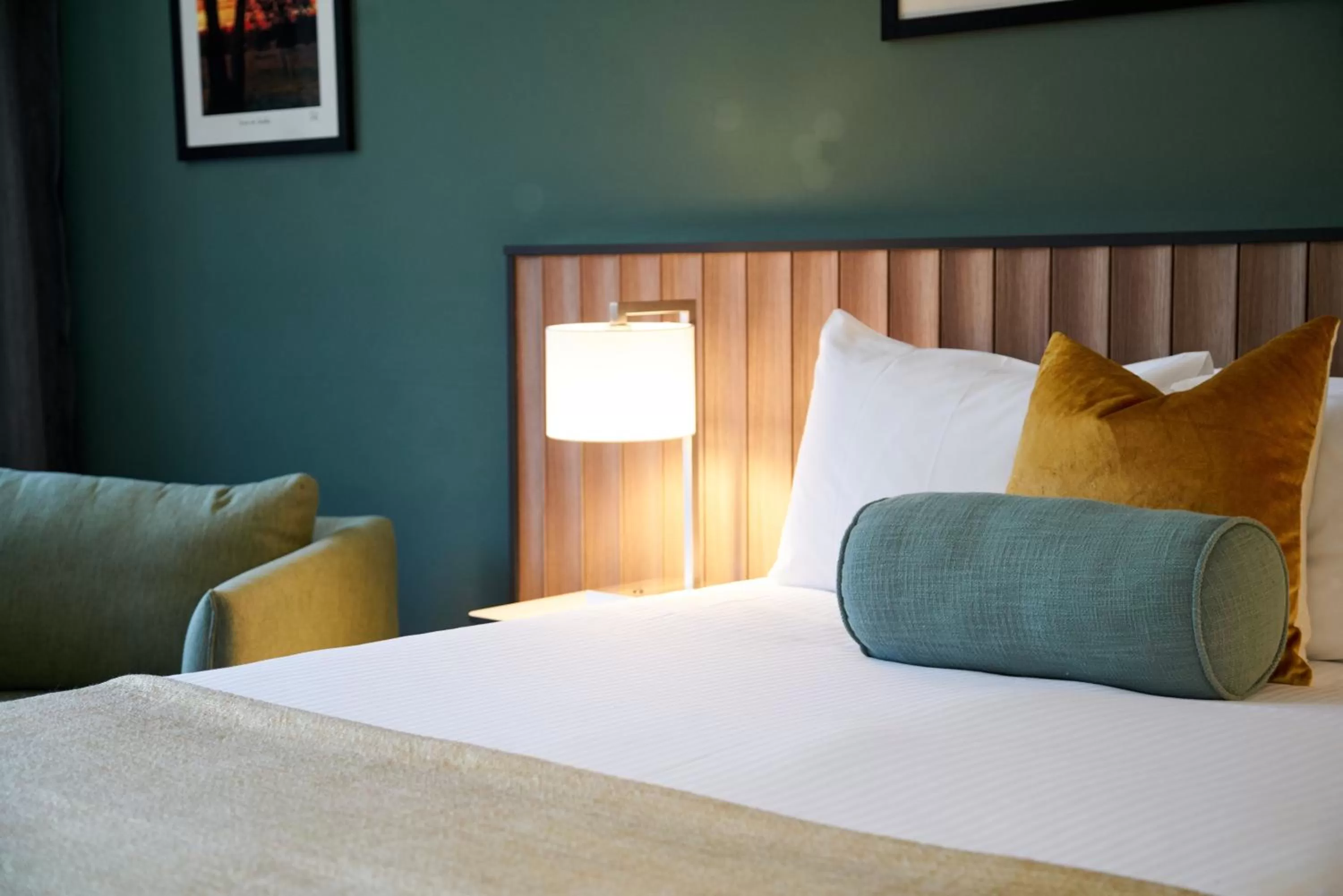 Bed in Country Comfort Armidale