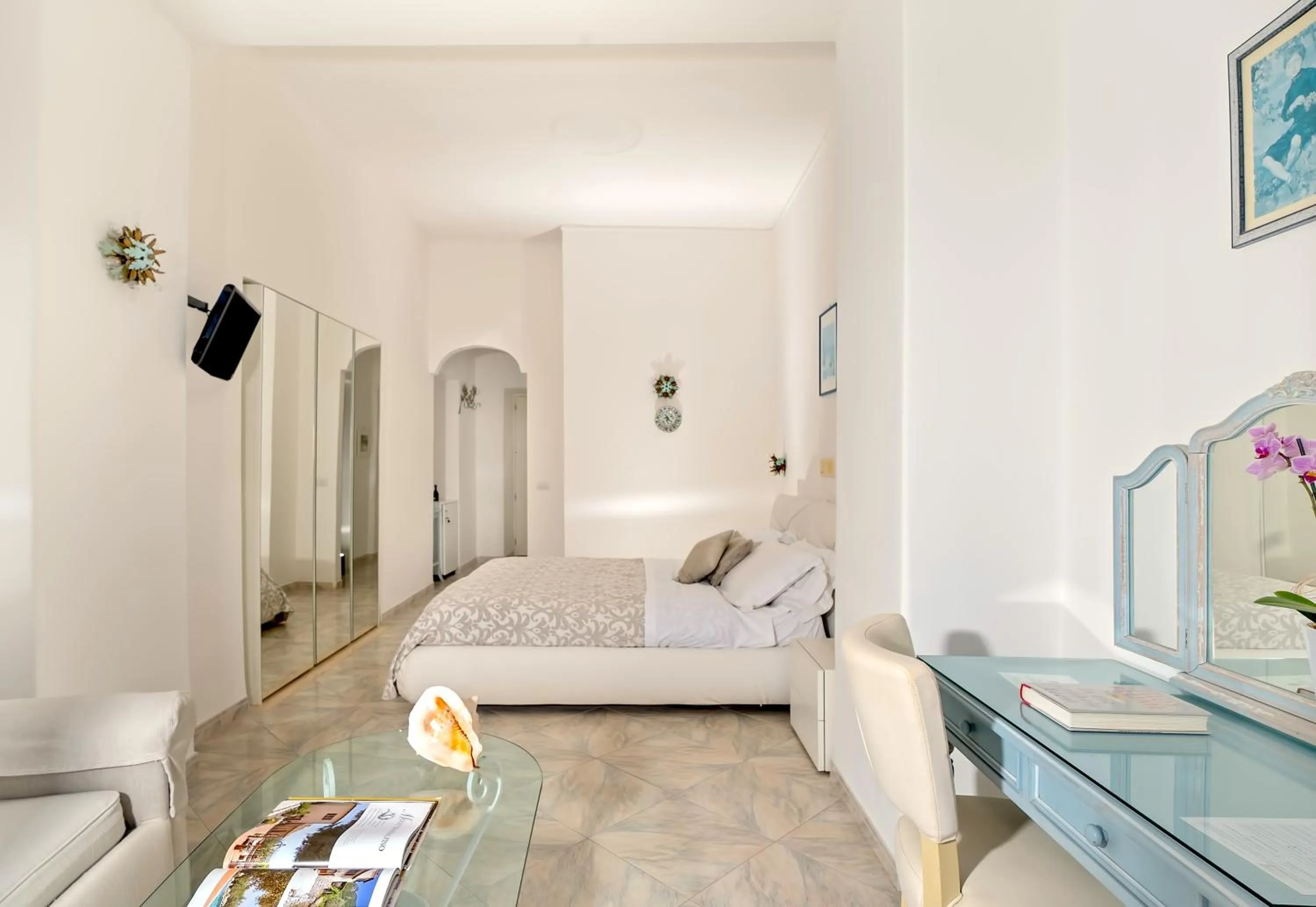 Bed in Hotel La Floridiana