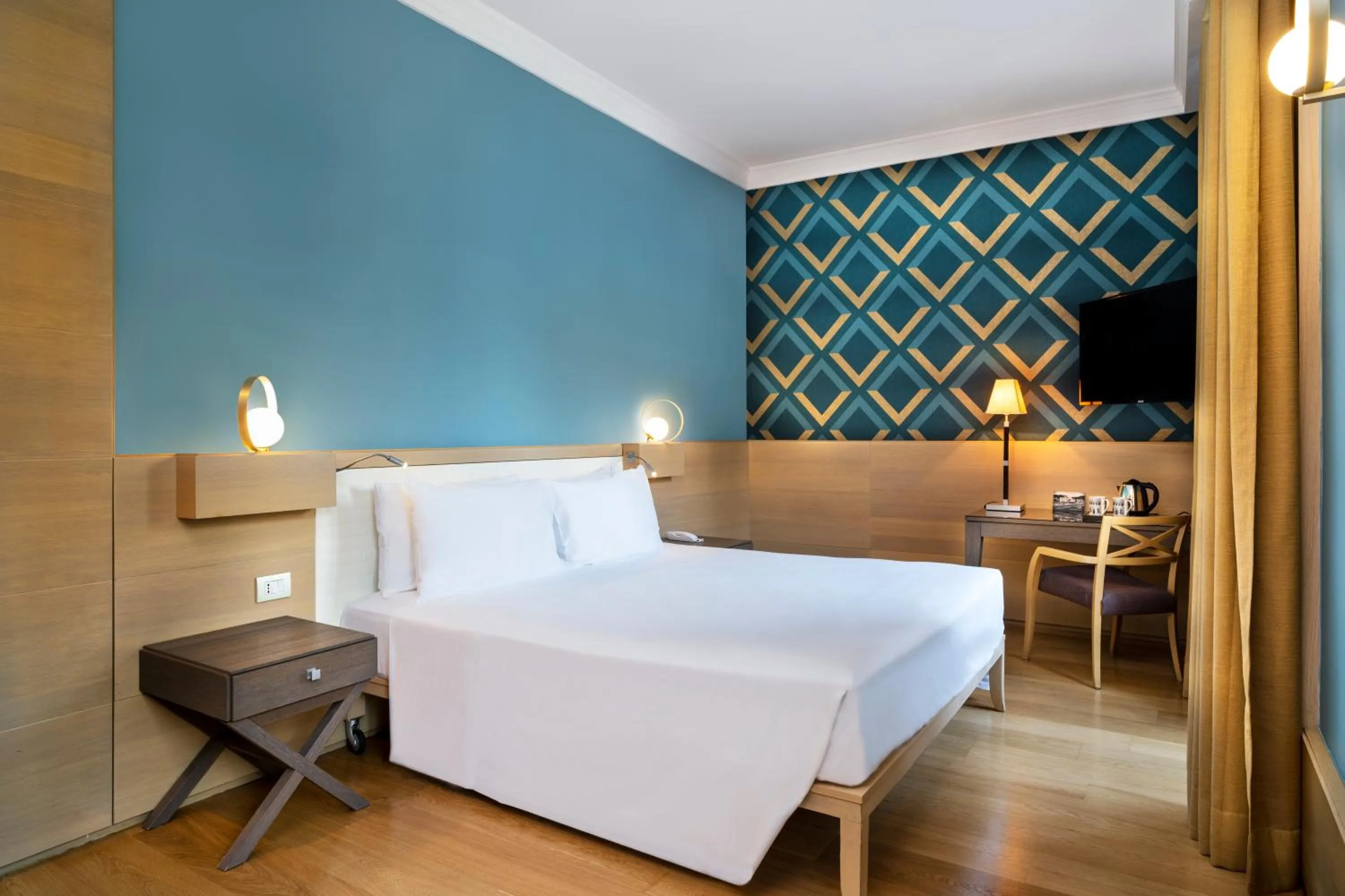 Bed in Grand Hotel Alassio Beach & Spa Resort - The Leading Hotels of the World