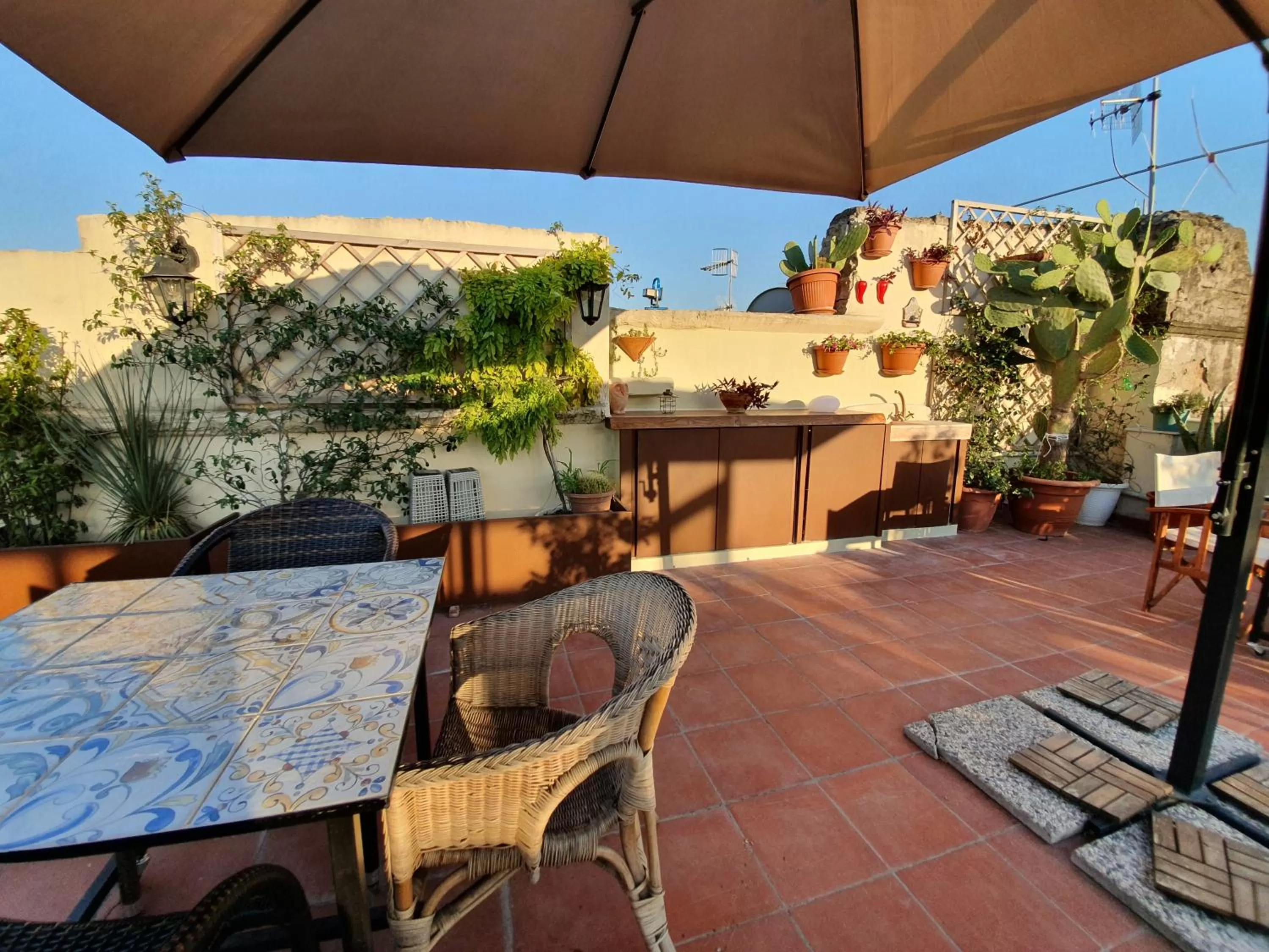 Patio in The Spanish Palace, Suites, Rooms, Apartments & Terraces