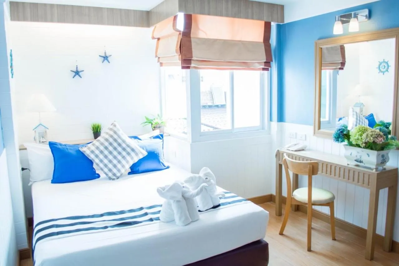 Day, Bed in Paradise Hotel Udonthani