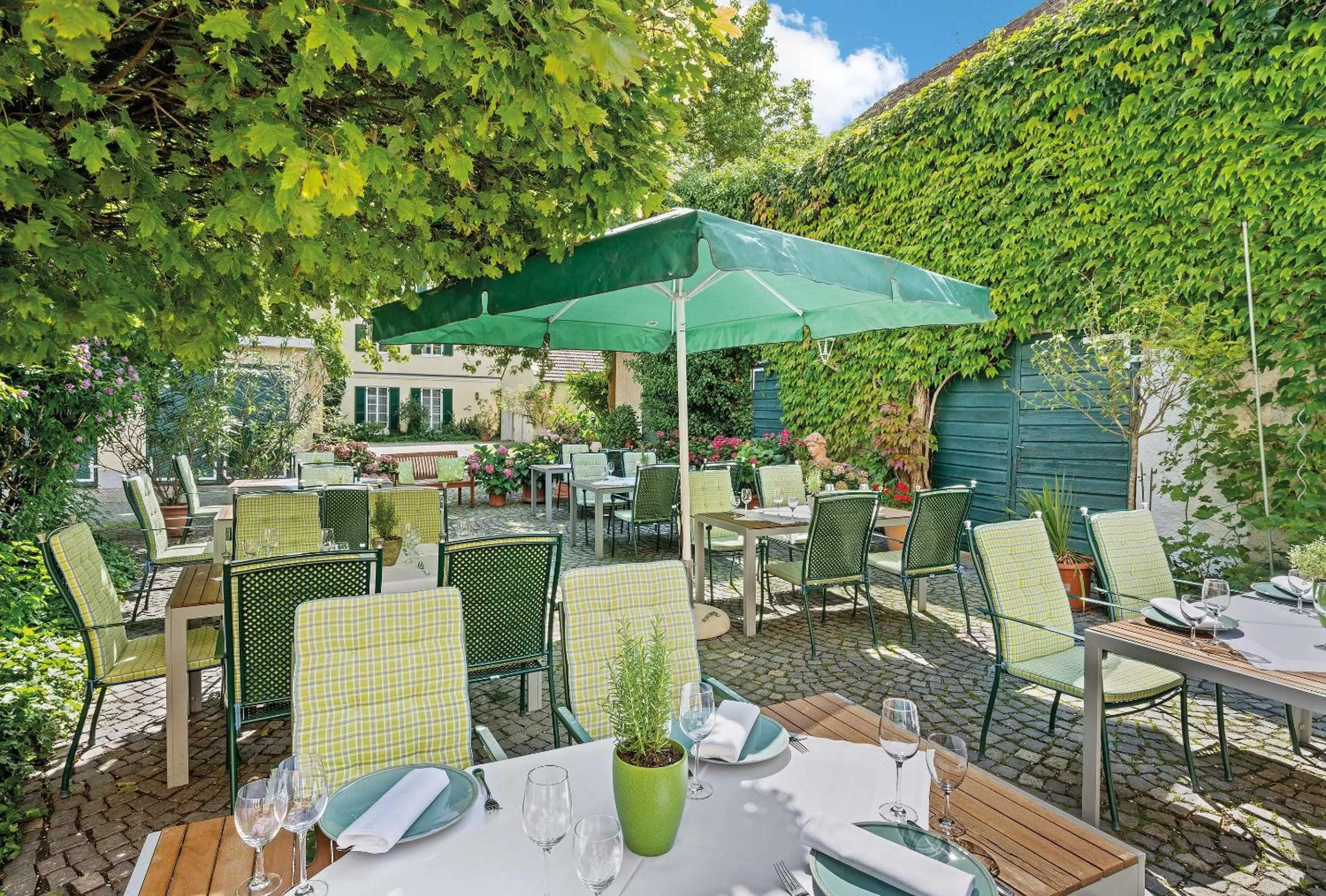 Restaurant/Places to Eat in Hotel Liebl