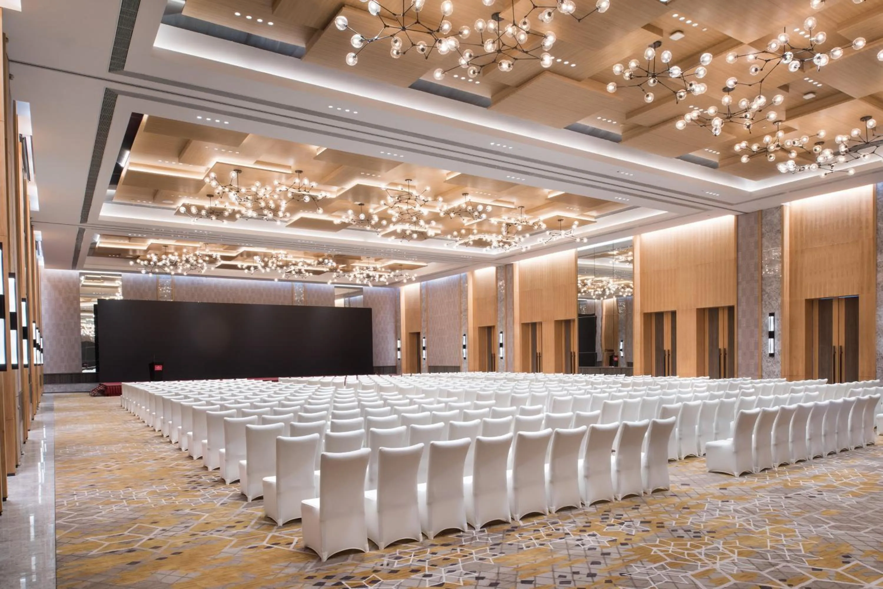 Banquet/Function facilities in Crowne Plaza - Kunming Ancient Dian Town by IHG