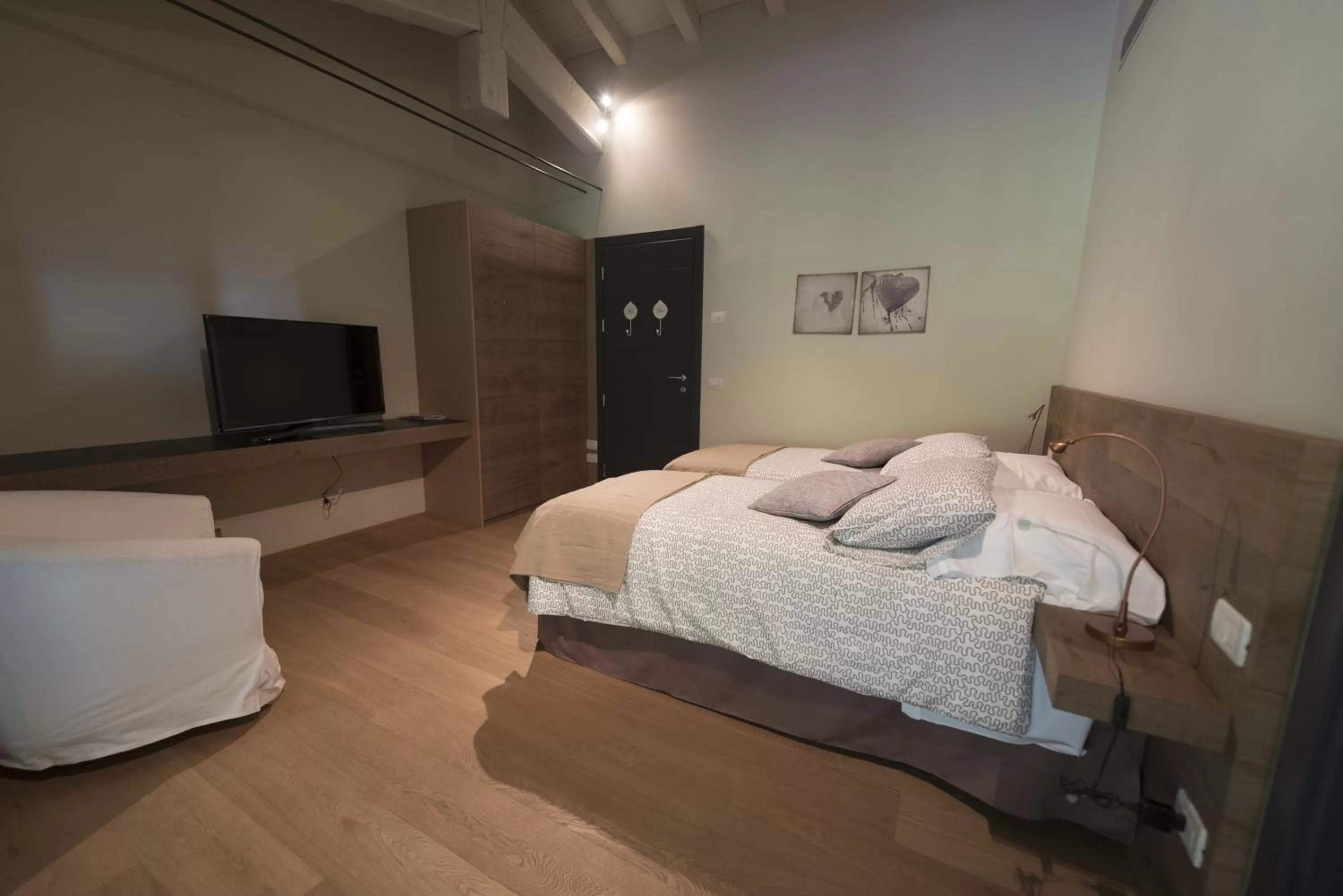 Photo of the whole room, Bed in Agriturismo Locanda Del Pesco