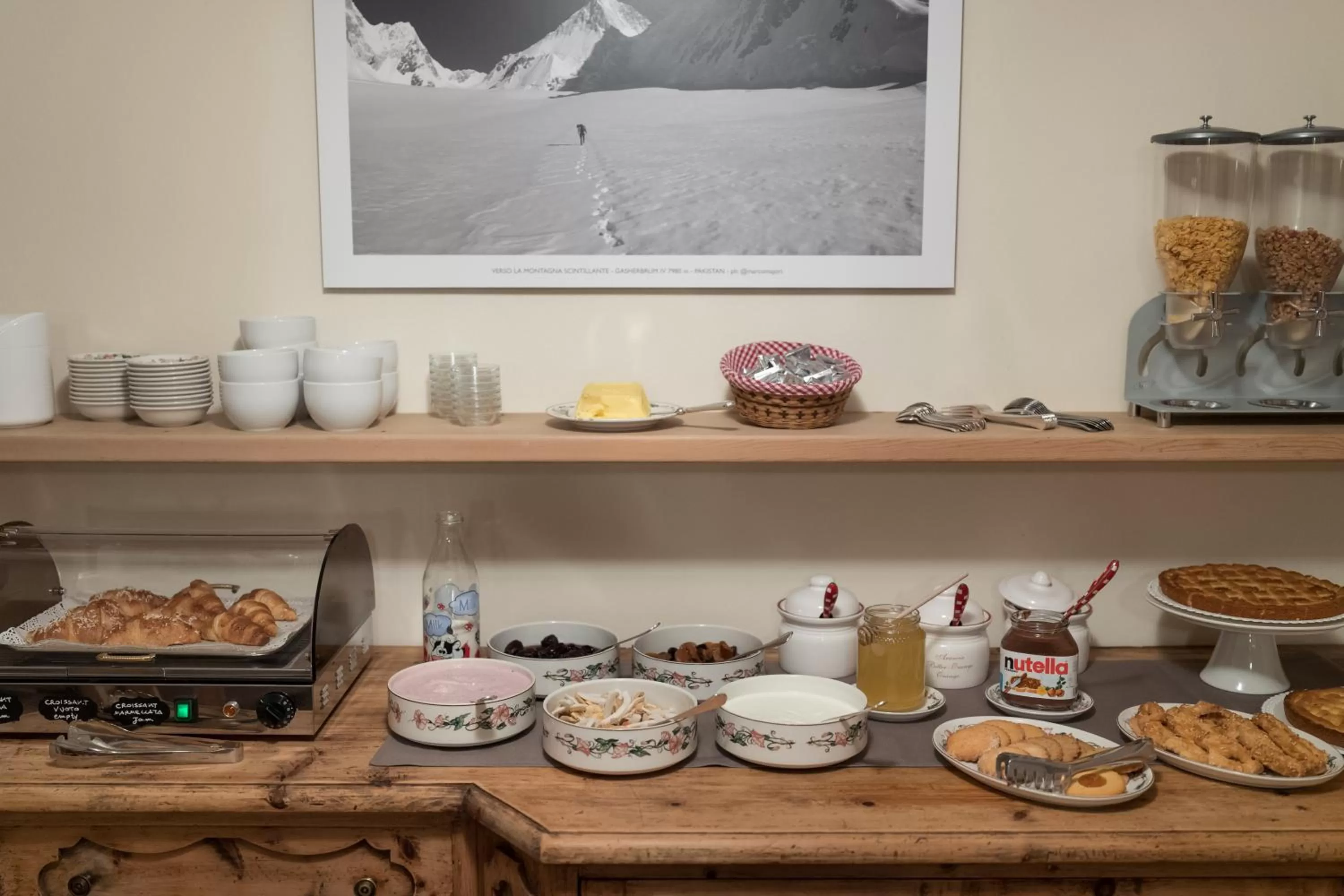 Food and drinks in Meublè Garnì Della Contea