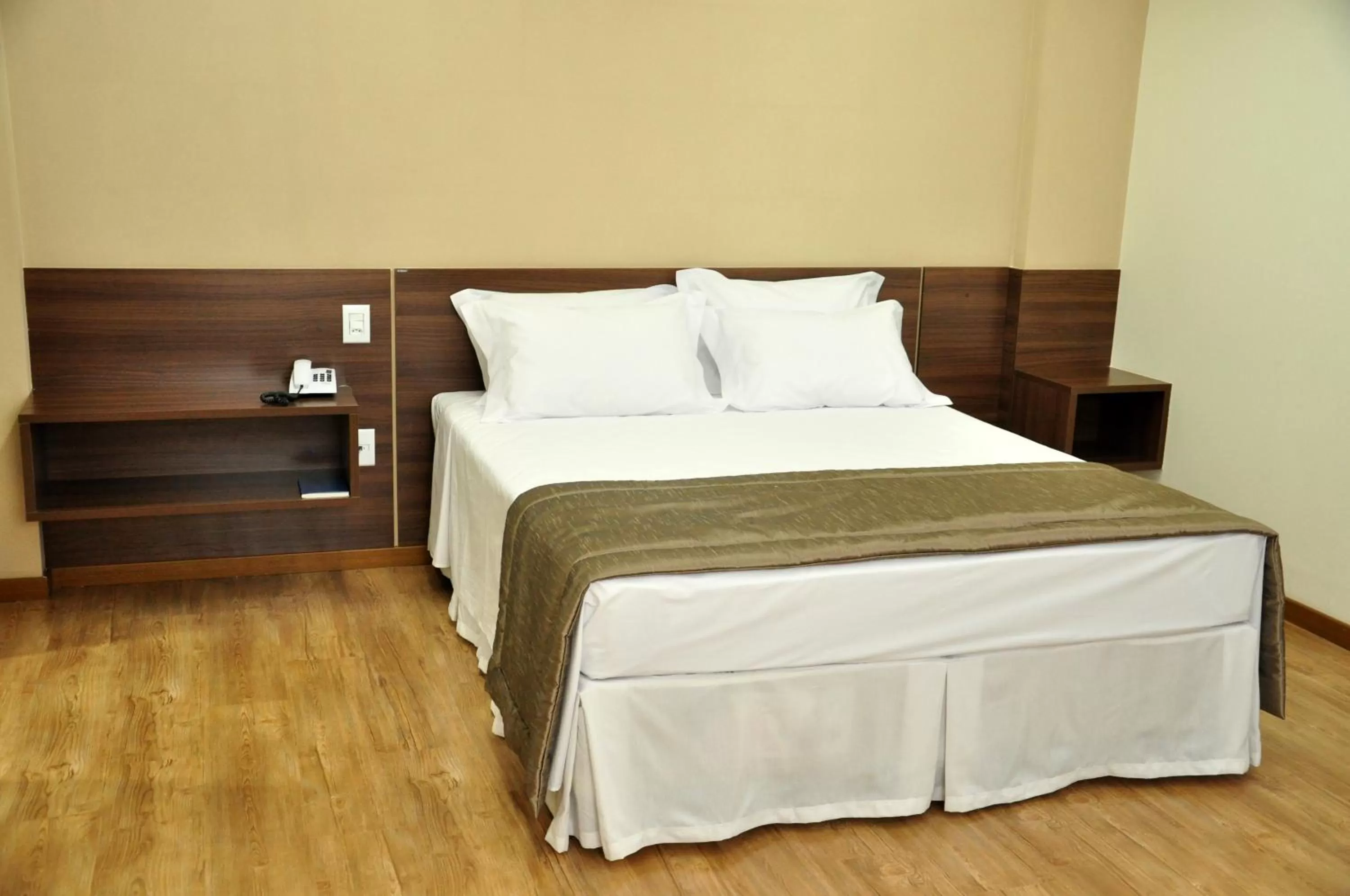 Bedroom, Bed in Hotel Mohave