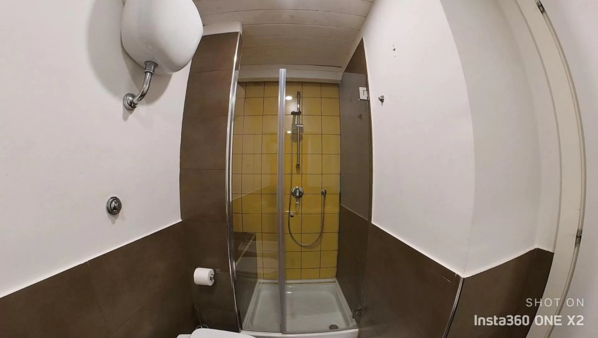 Bathroom in Bellini View