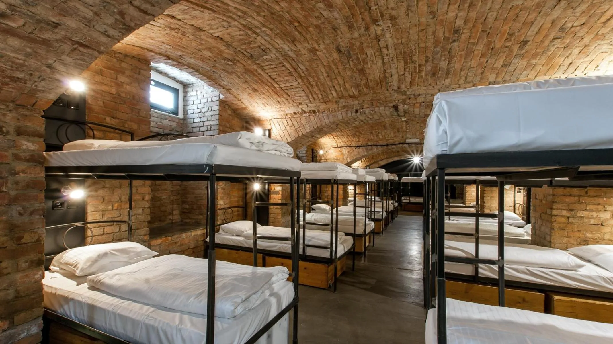 Bedroom, Bed in Czech Inn