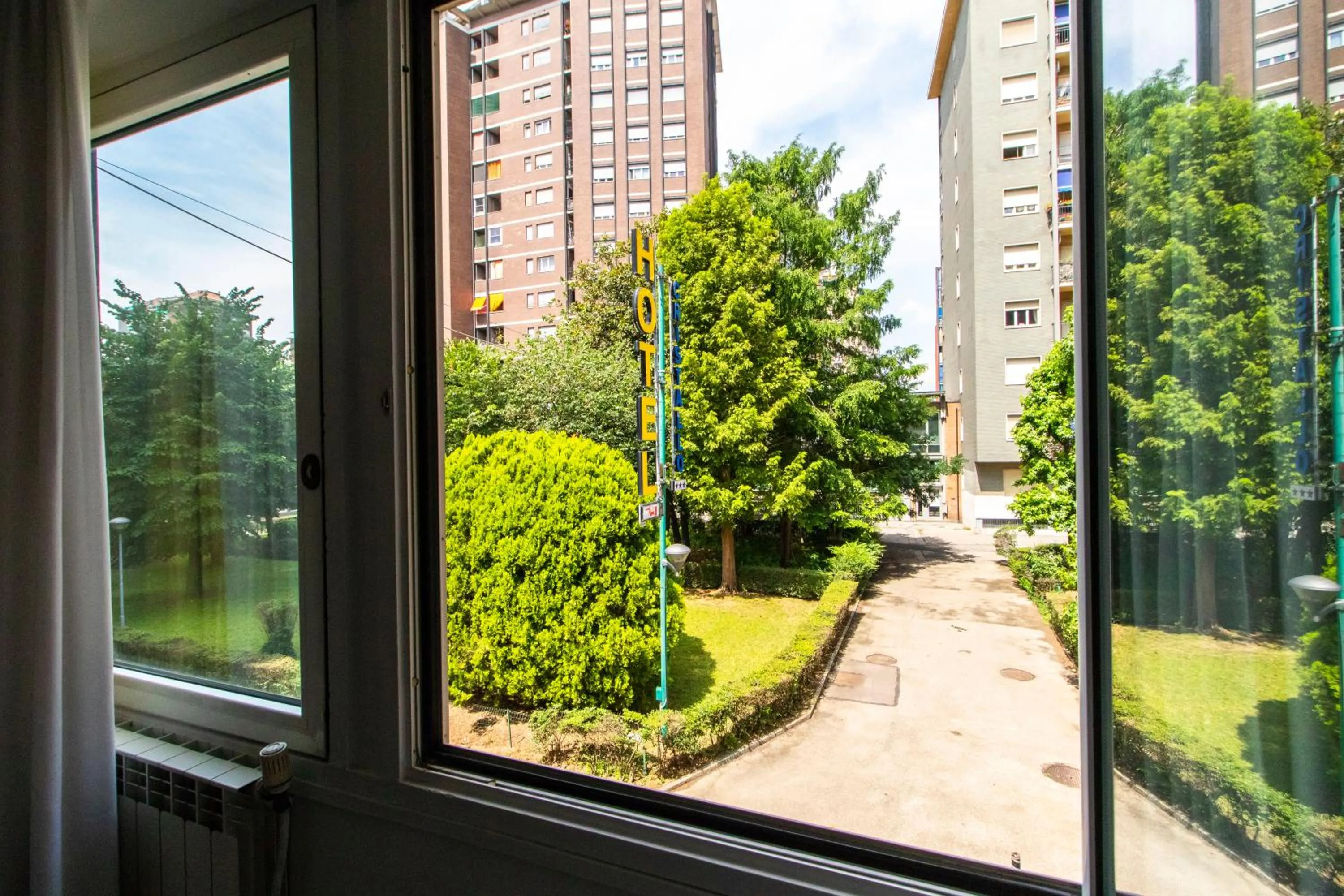 Garden view in Hotel Cristallo Torino