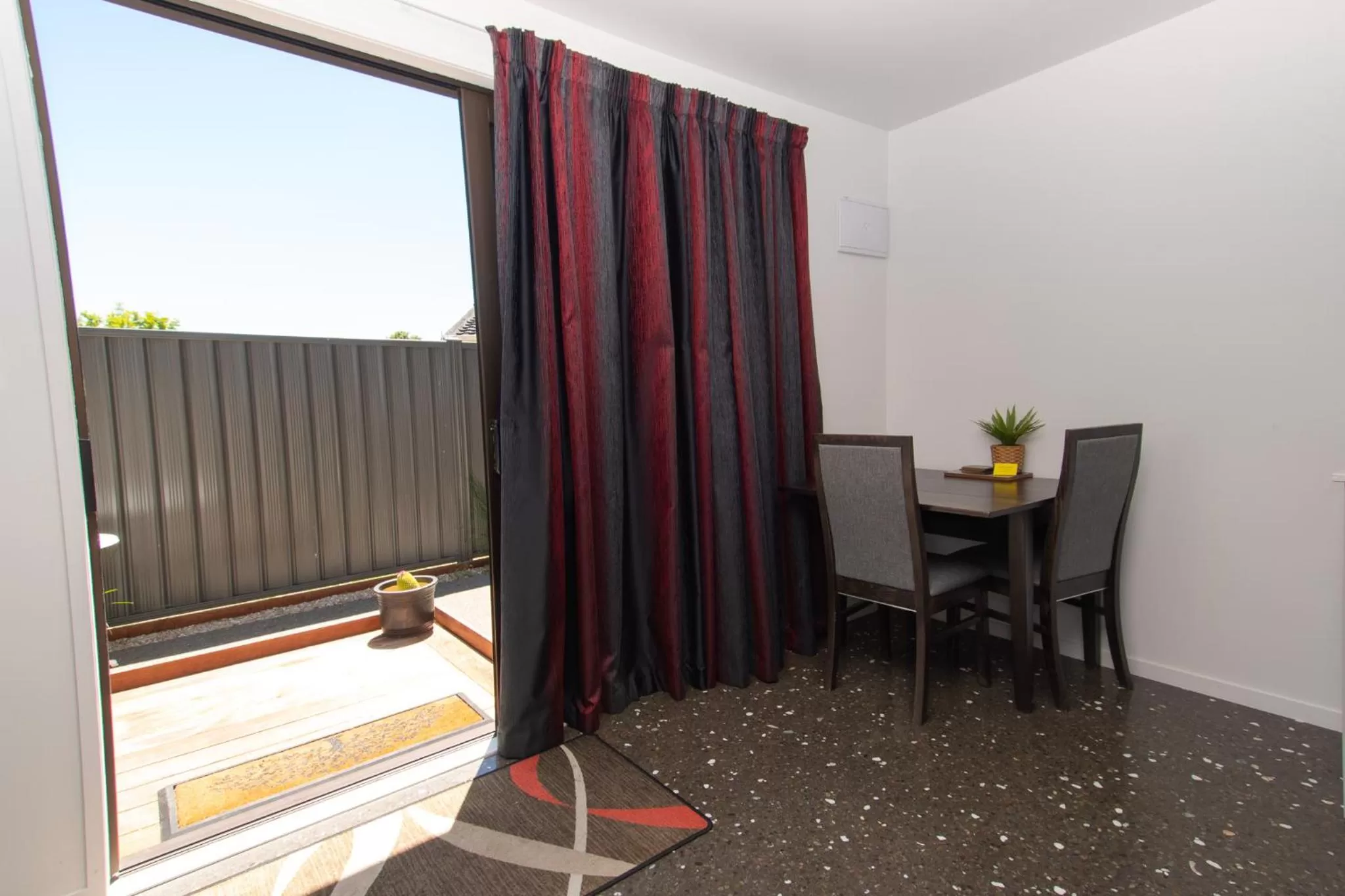 Dining area in Middle Park Motel