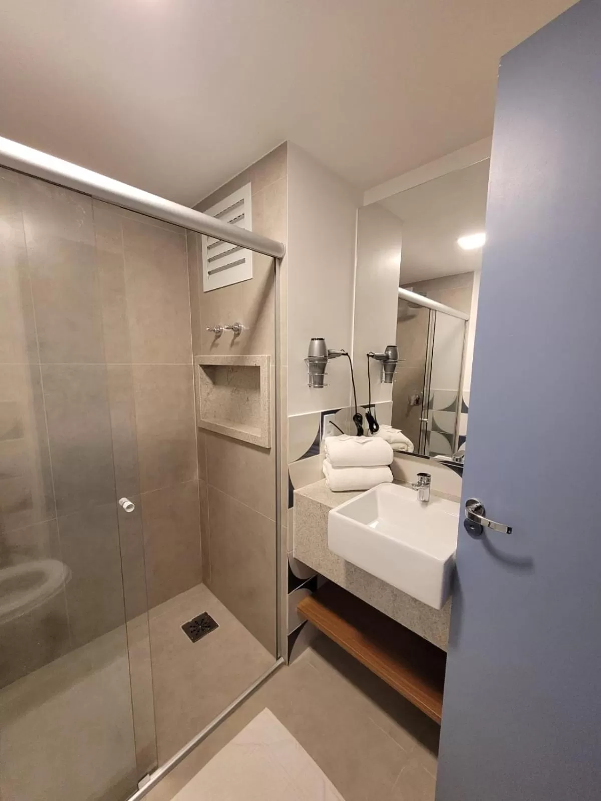 Bathroom in Garvey Park Hotel - Quarto Premium 409