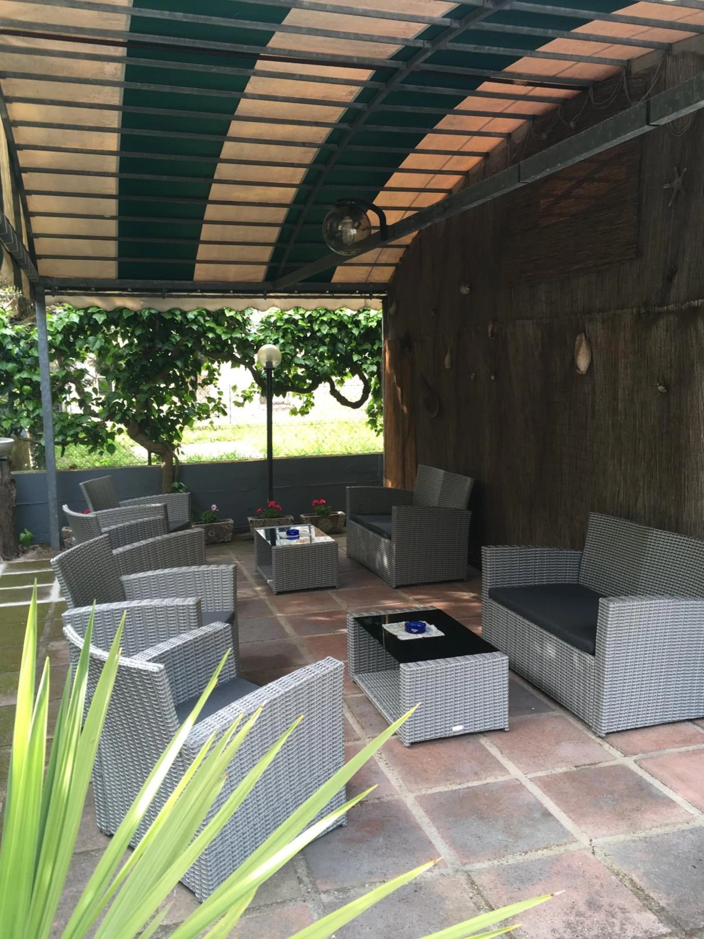 Garden in Hotel "Il Parco" B&B Sirolo