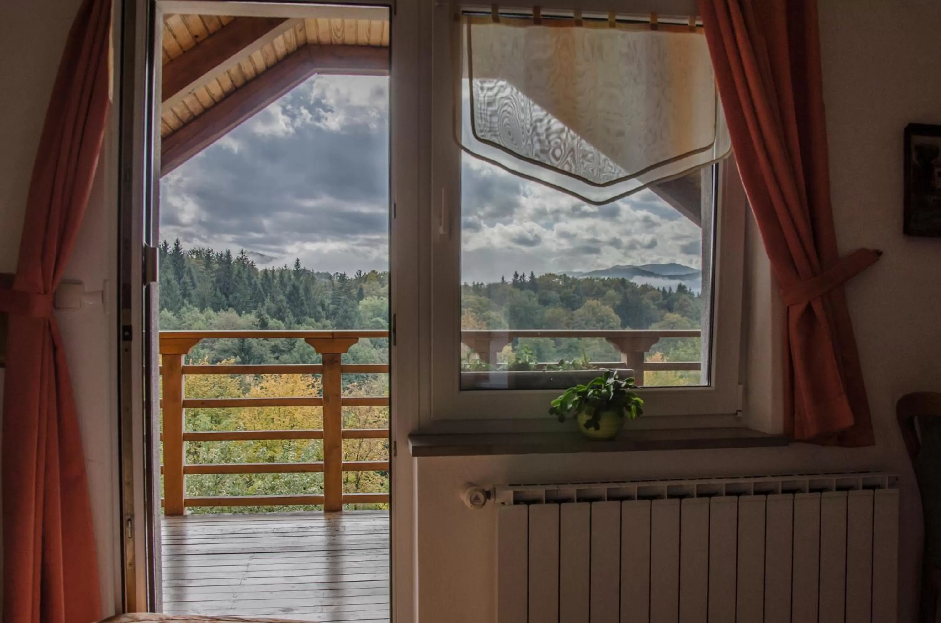 View (from property/room), Mountain View in Miškar Rooms
