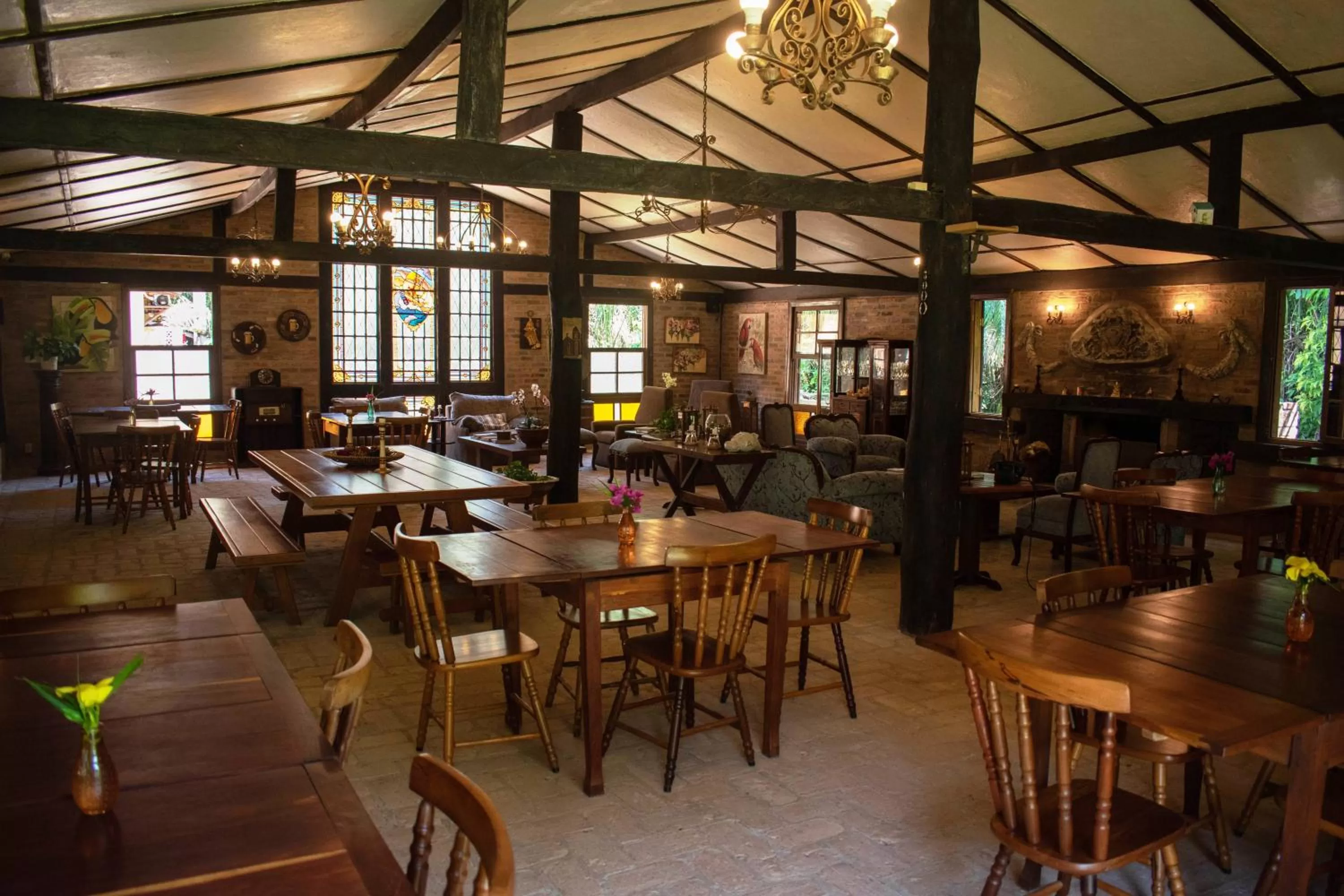 Restaurant/places to eat in Hotel Santa Esmeralda