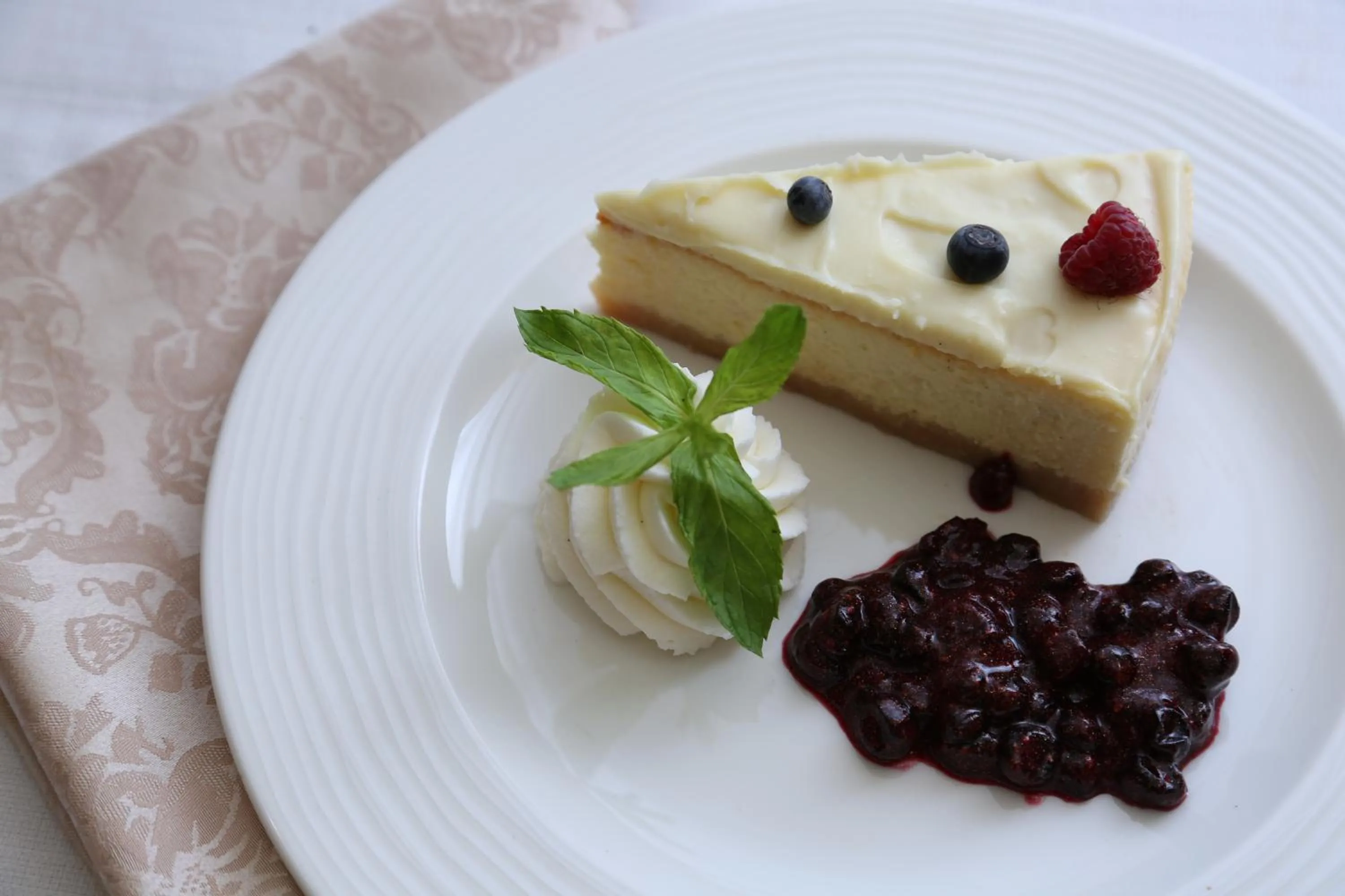 Food and drinks in Ambassador Hotel