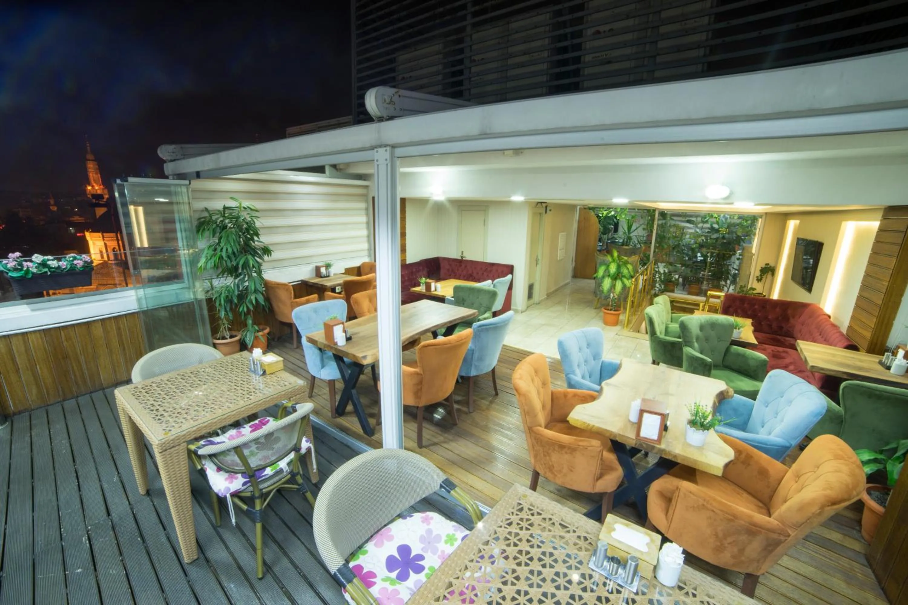 Patio, Restaurant/Places to Eat in parmadahoteloldcity