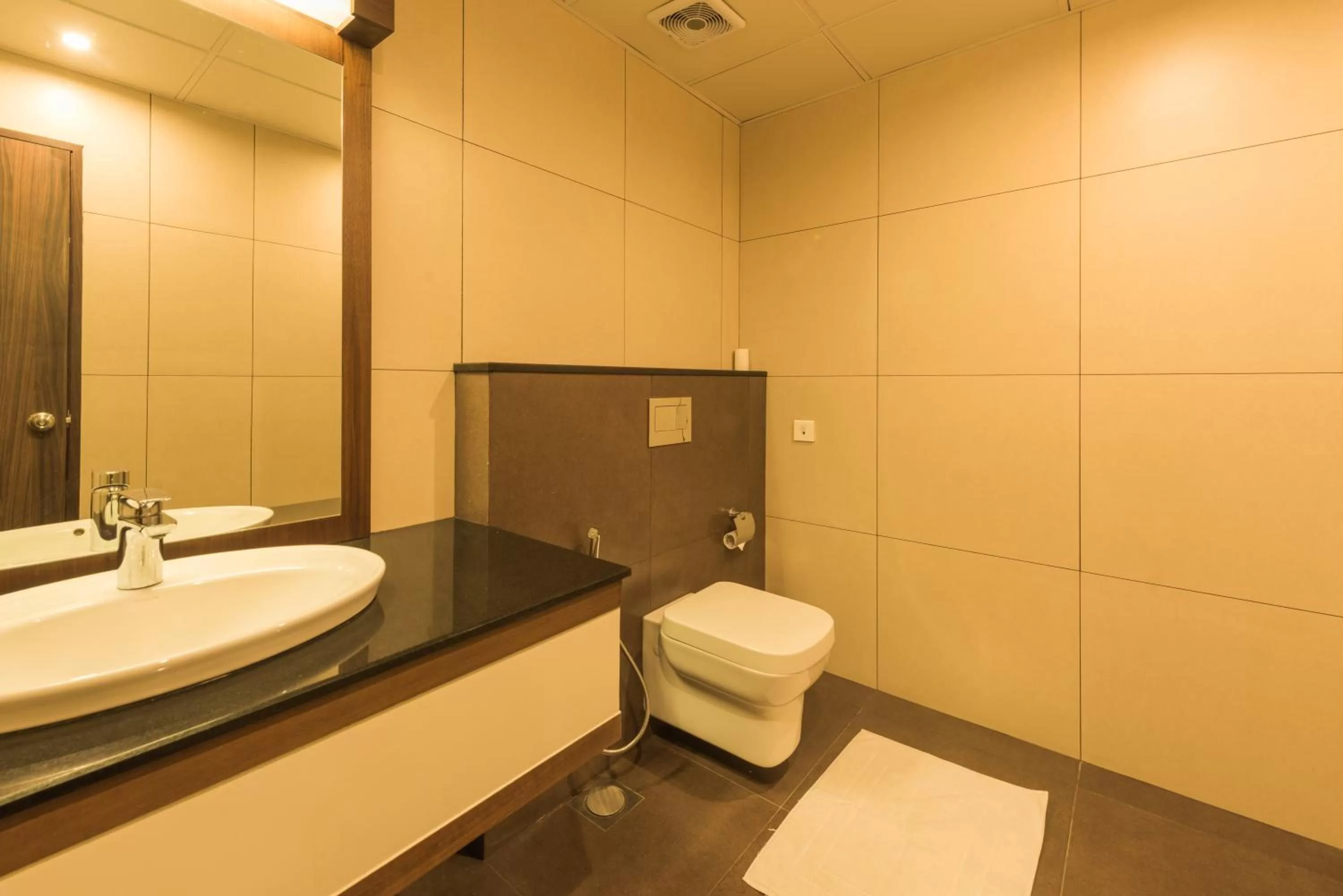 Bathroom in Trivers Resort Munnar