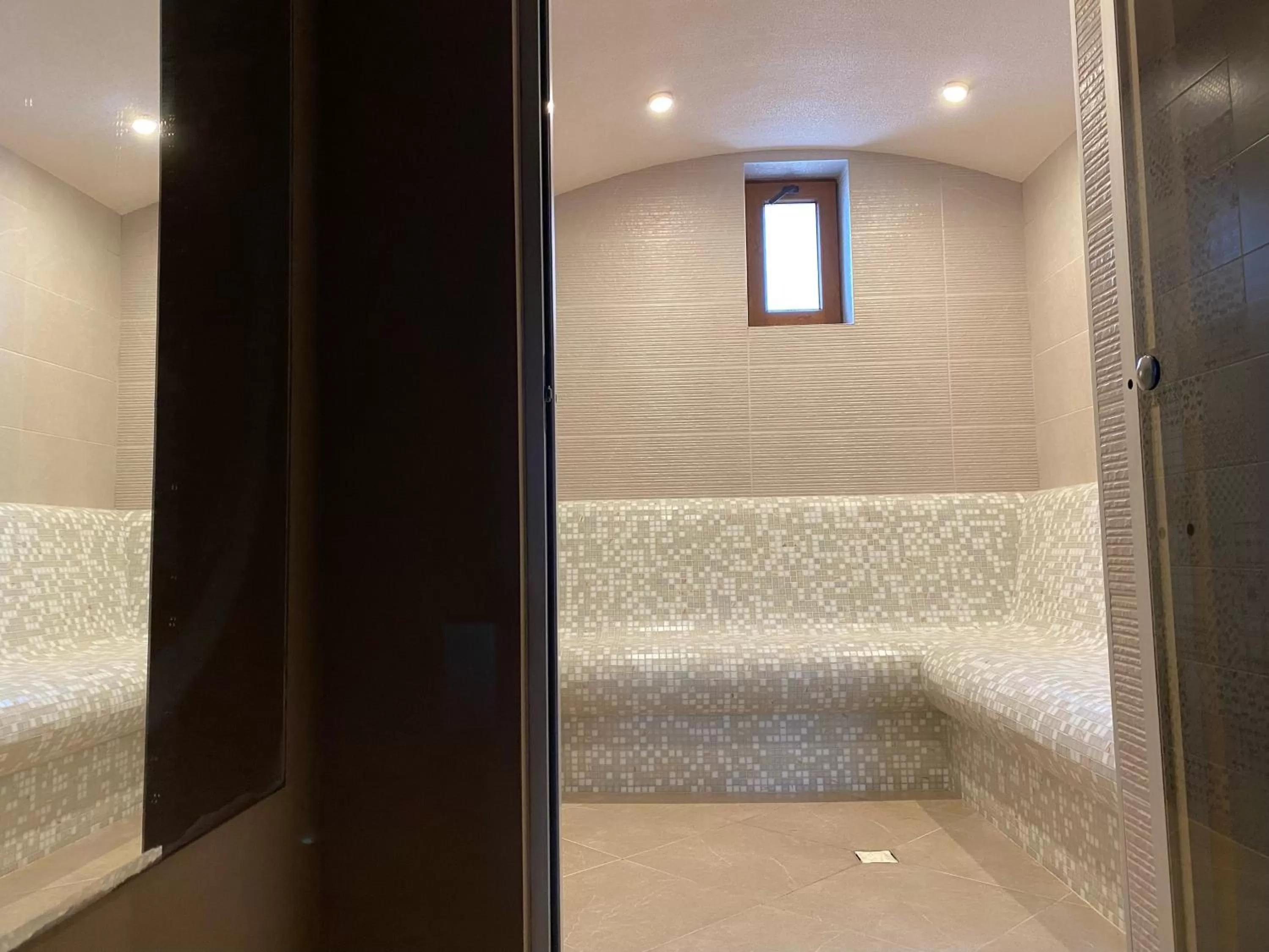 Spa and wellness centre/facilities in Chateau Montagne Hotel Troyan