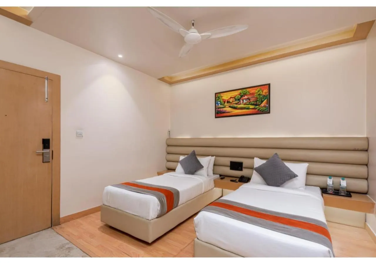 Bedroom, Bed in Hotel Arihant By DLS Hotels
