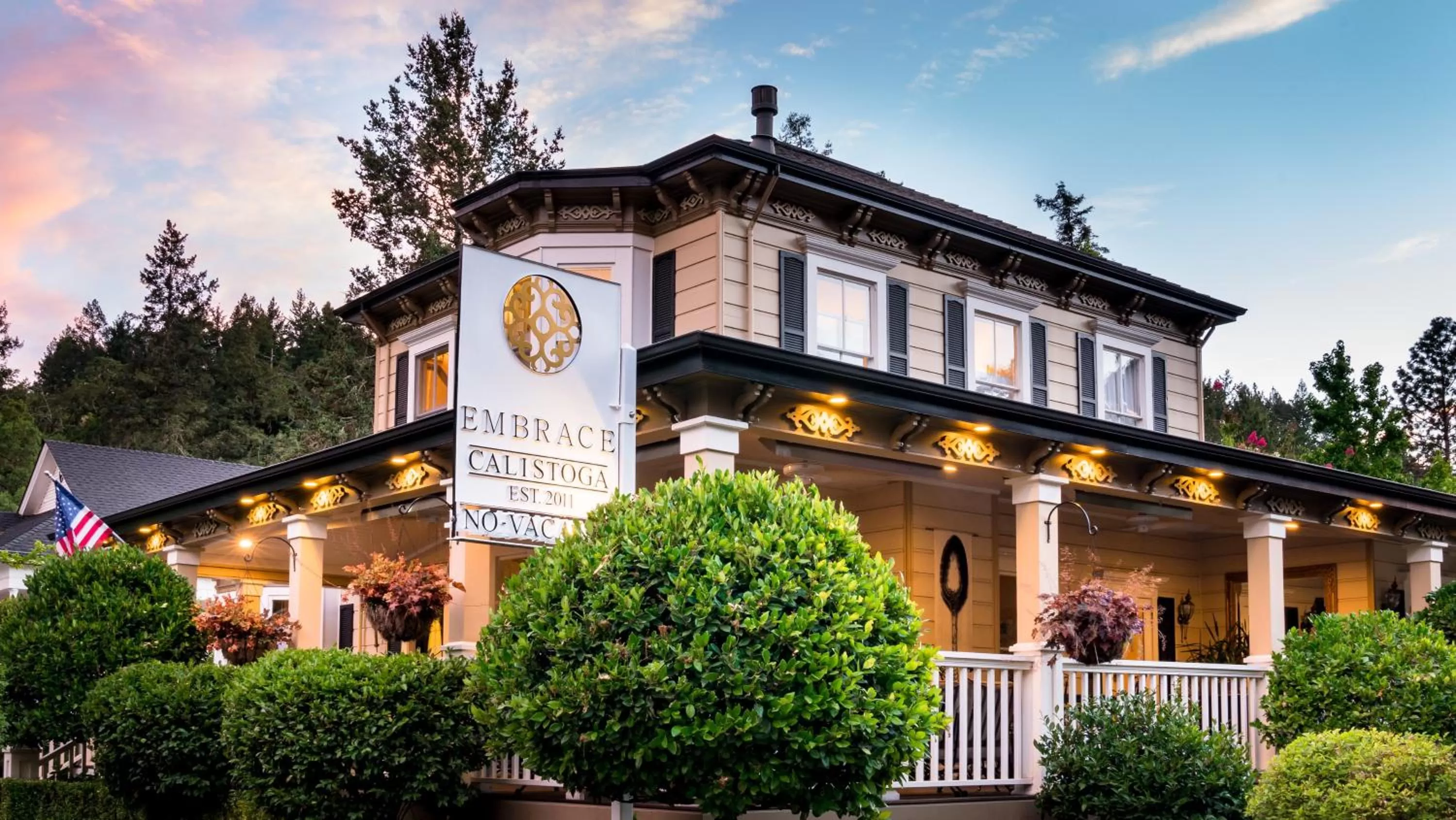 Facade/entrance, Property Building in Embrace Calistoga