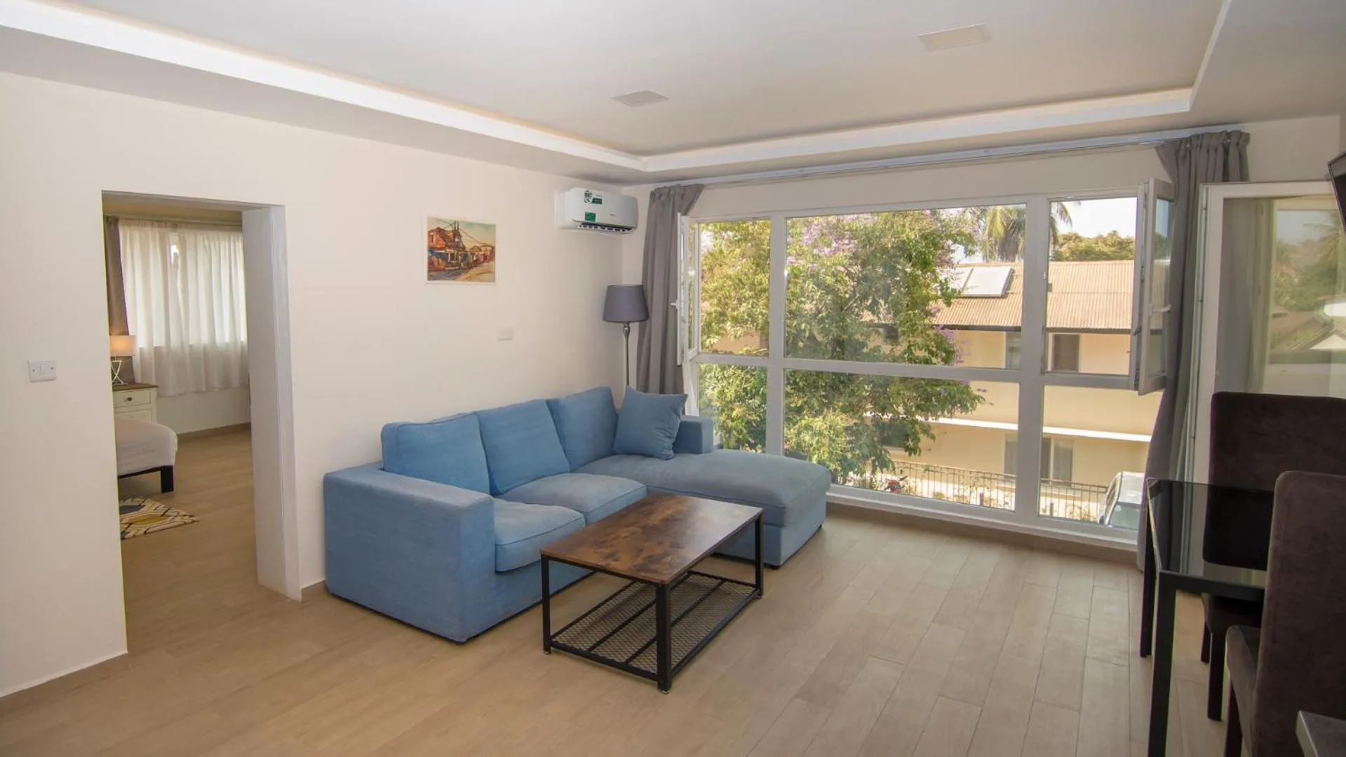 Living room in New Brookfields Hotel