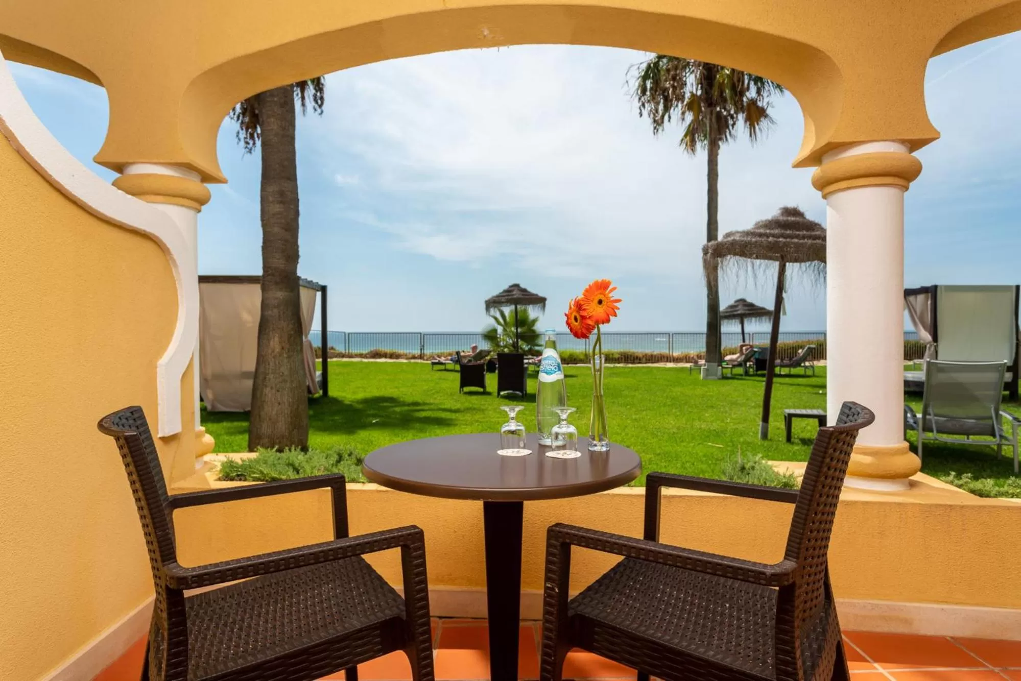 Balcony/Terrace in AP Oriental Beach - Adults Friendly