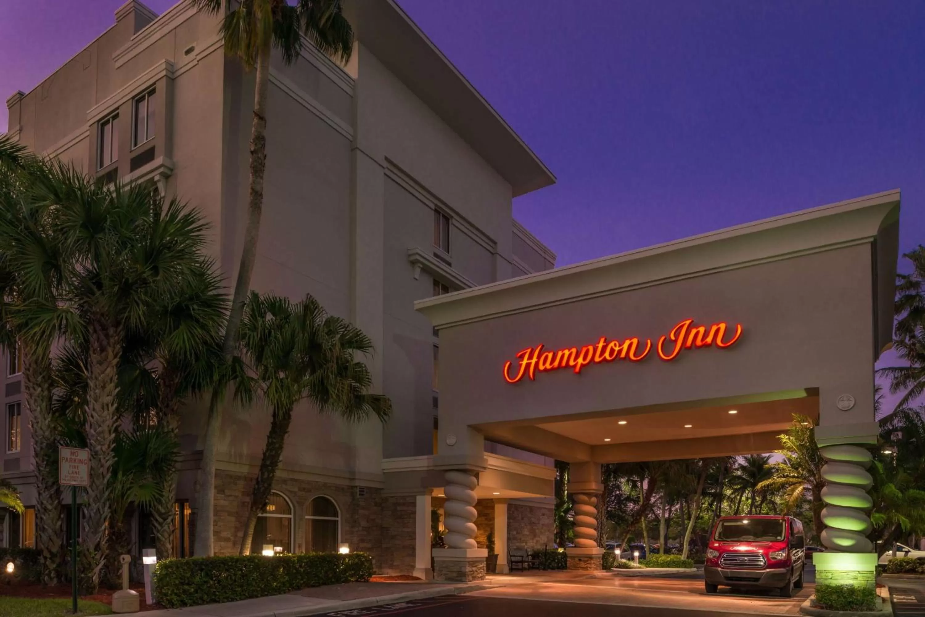 Property building in Hampton Inn Fort Lauderdale Plantation