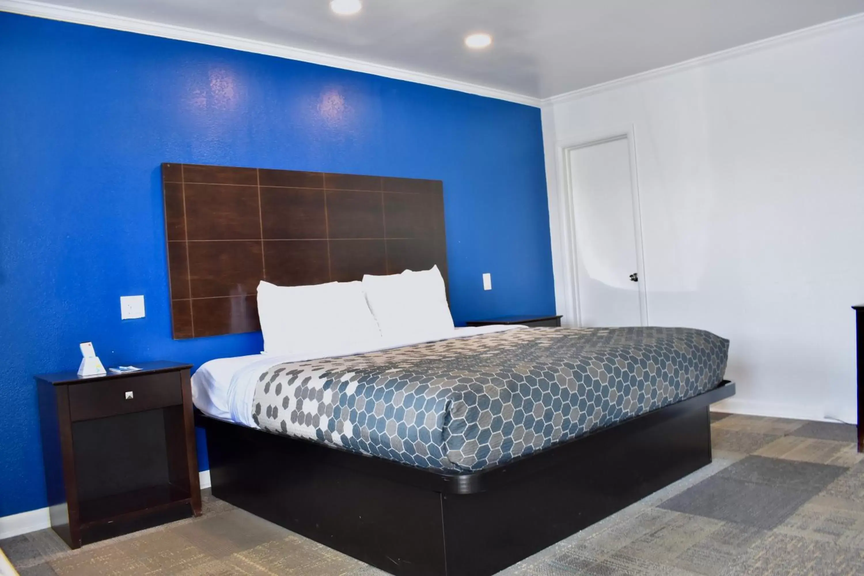 King Room - Non-Smoking in Rodeway Inn Swainsboro King Room - Non-Smoking in Rodeway Inn Swainsboro