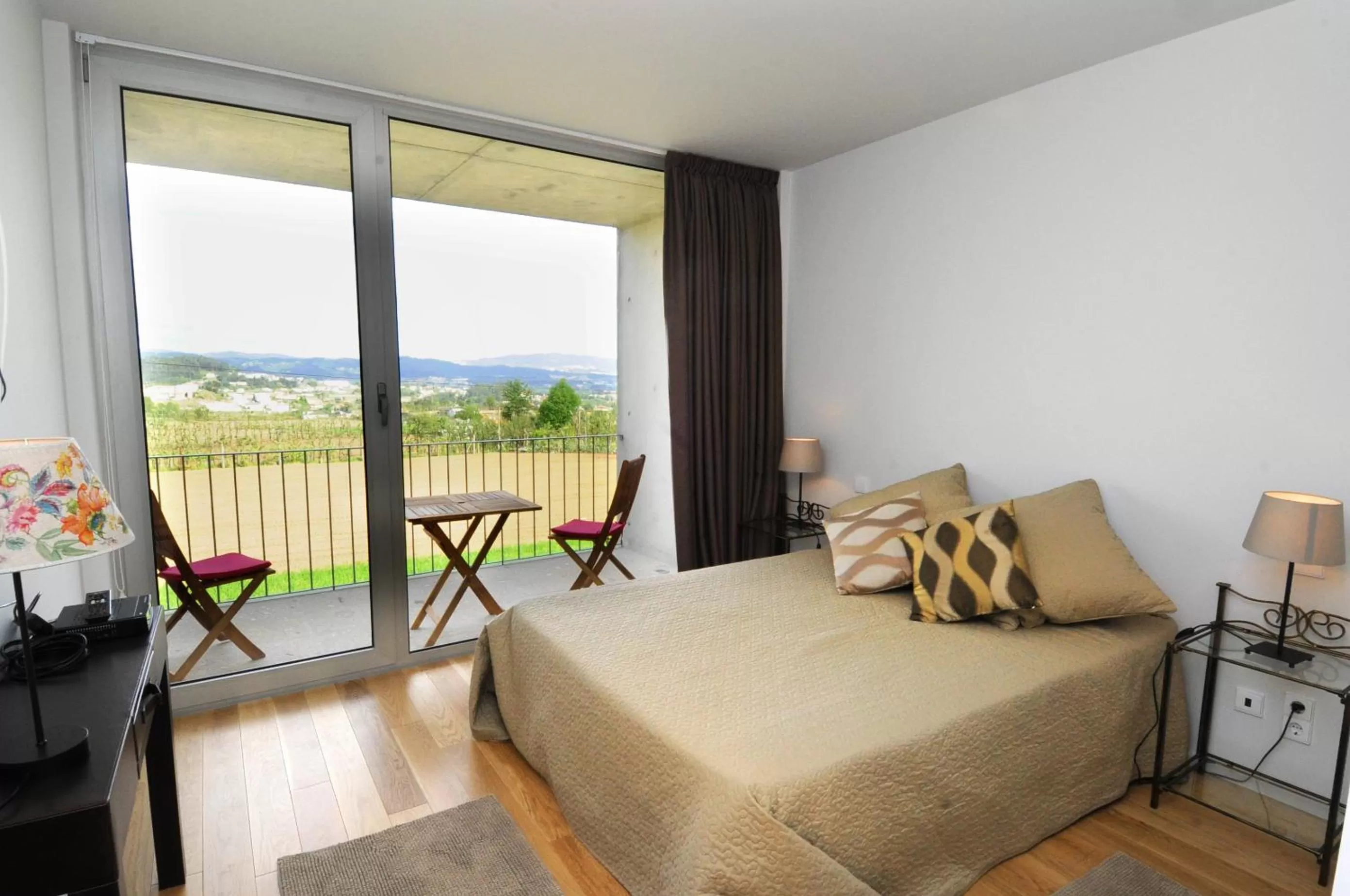 Balcony/Terrace, Bed in Quinta Pedras De Baixo