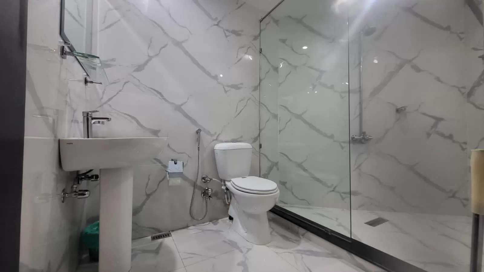 Hotel Akbar International