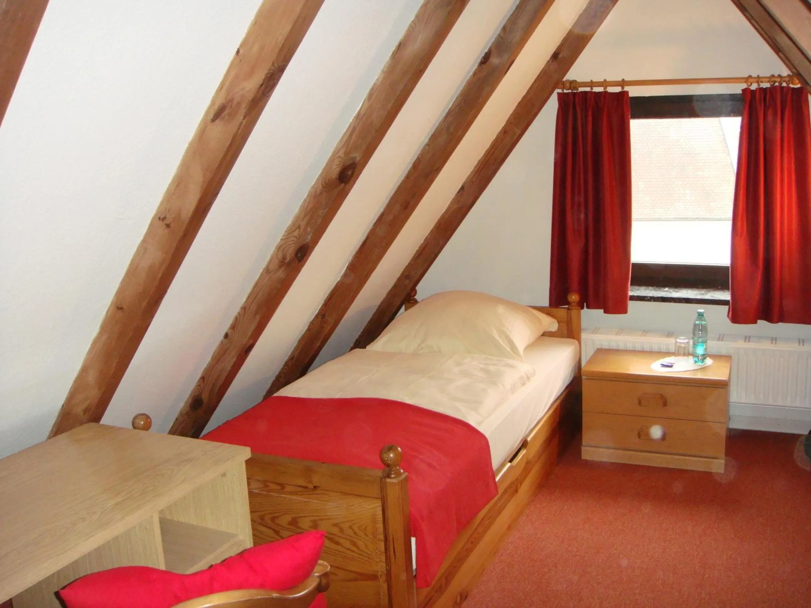 Bed in Hotel Smart-Inn