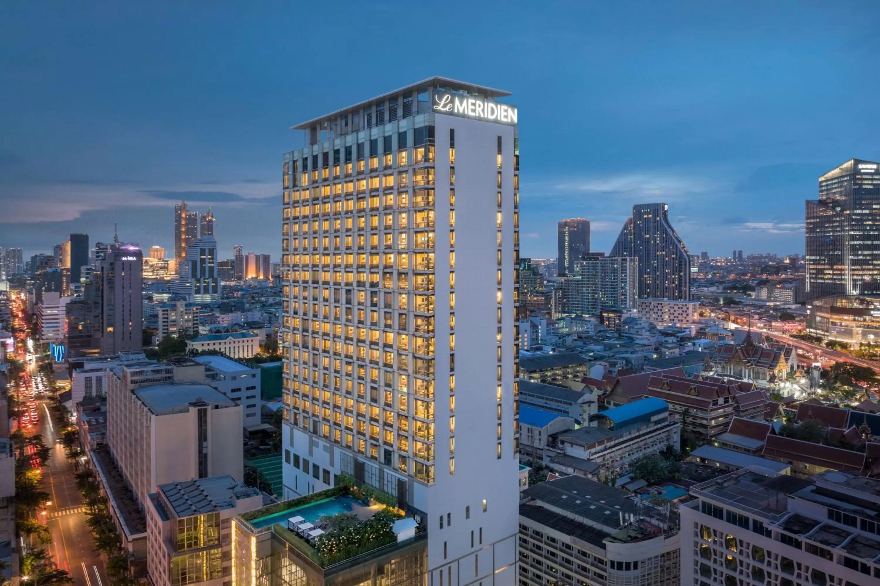 Property building in Le Meridien Bangkok