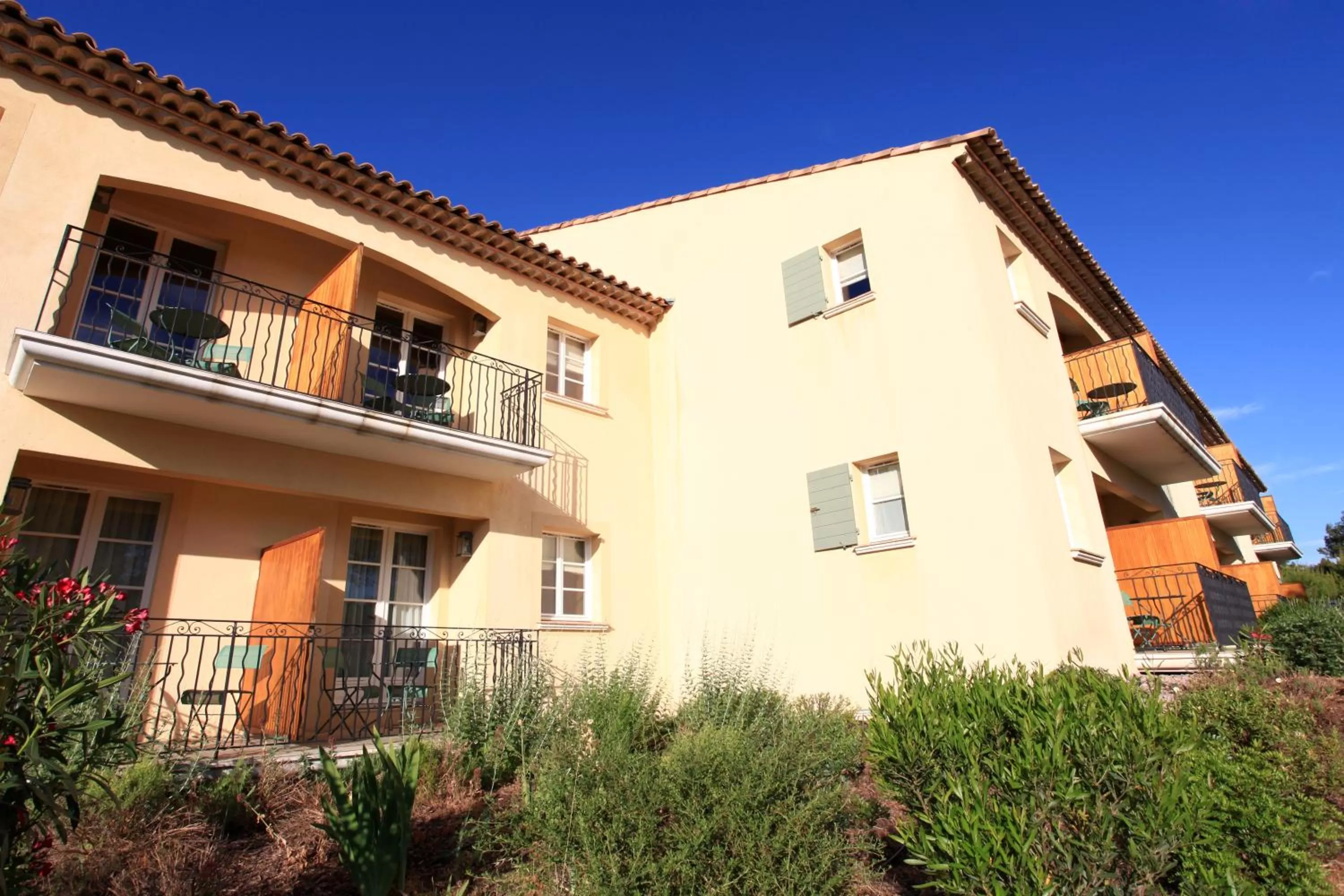 Balcony/Terrace, Property Building in Les Domaines de Saint Endreol Golf & Spa Resort