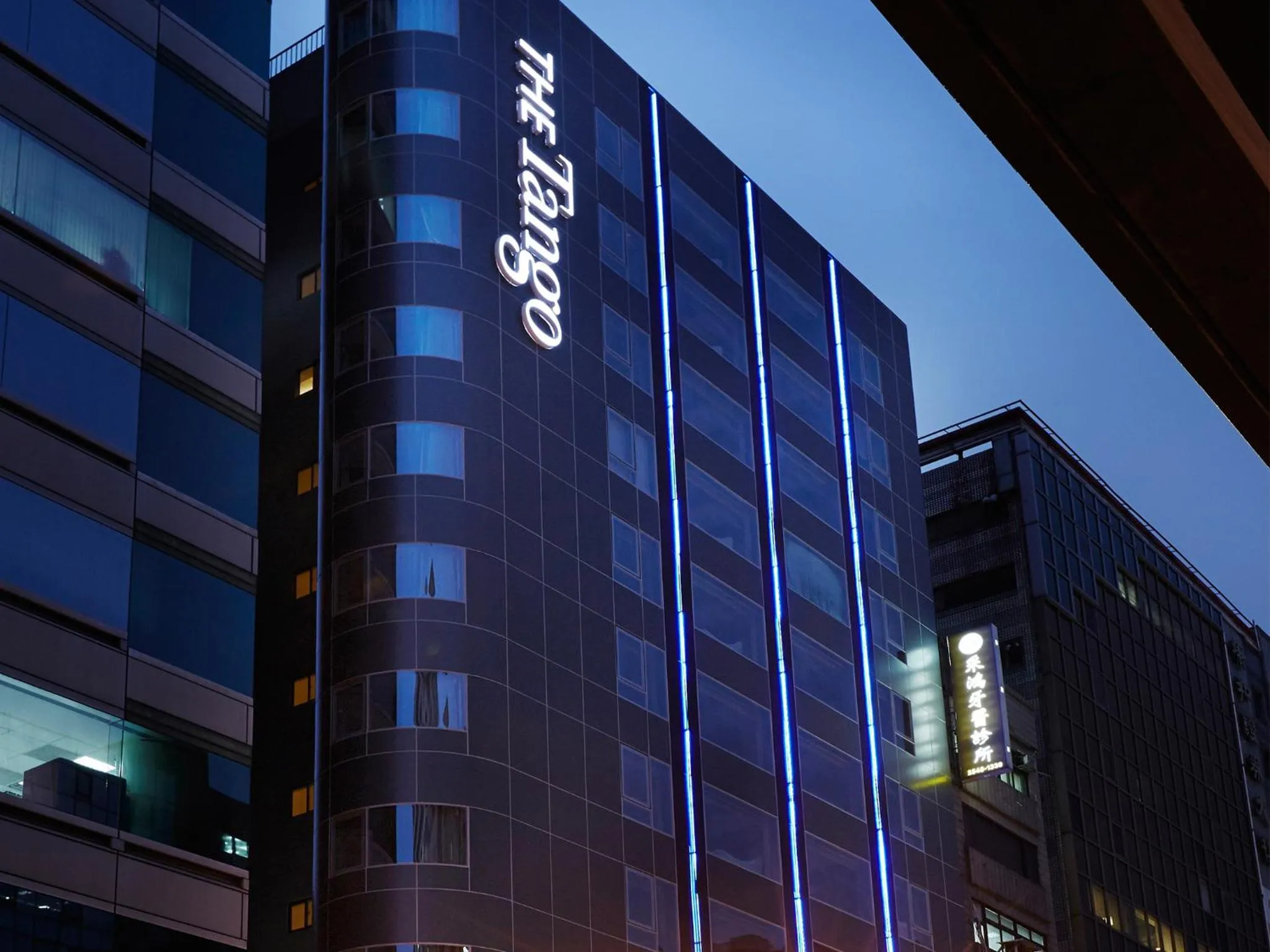 Facade/entrance in The Tango Hotel Taipei FuHsing