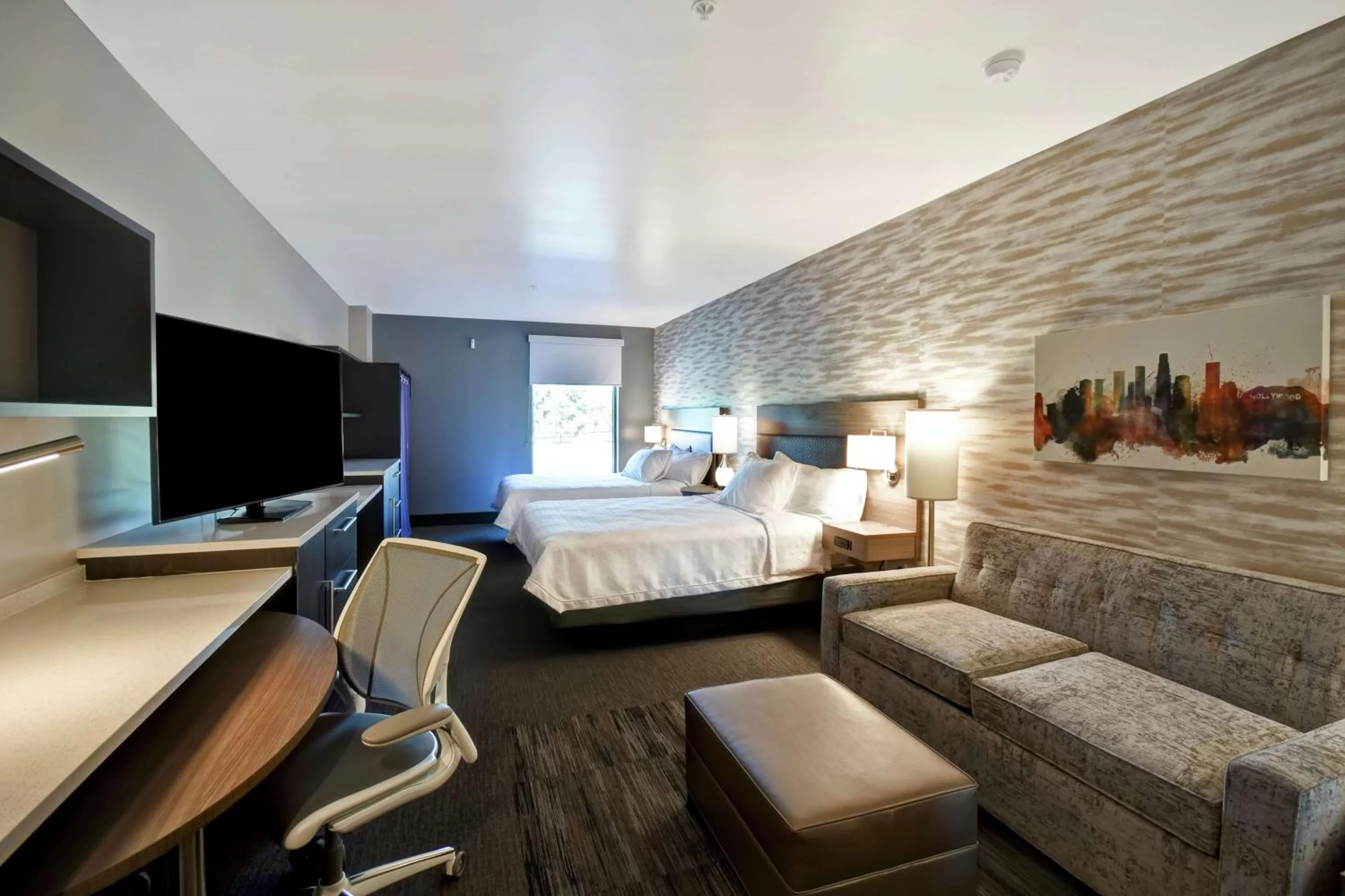 Bedroom, Bed in Home2 Suites by Hilton Los Angeles Montebello