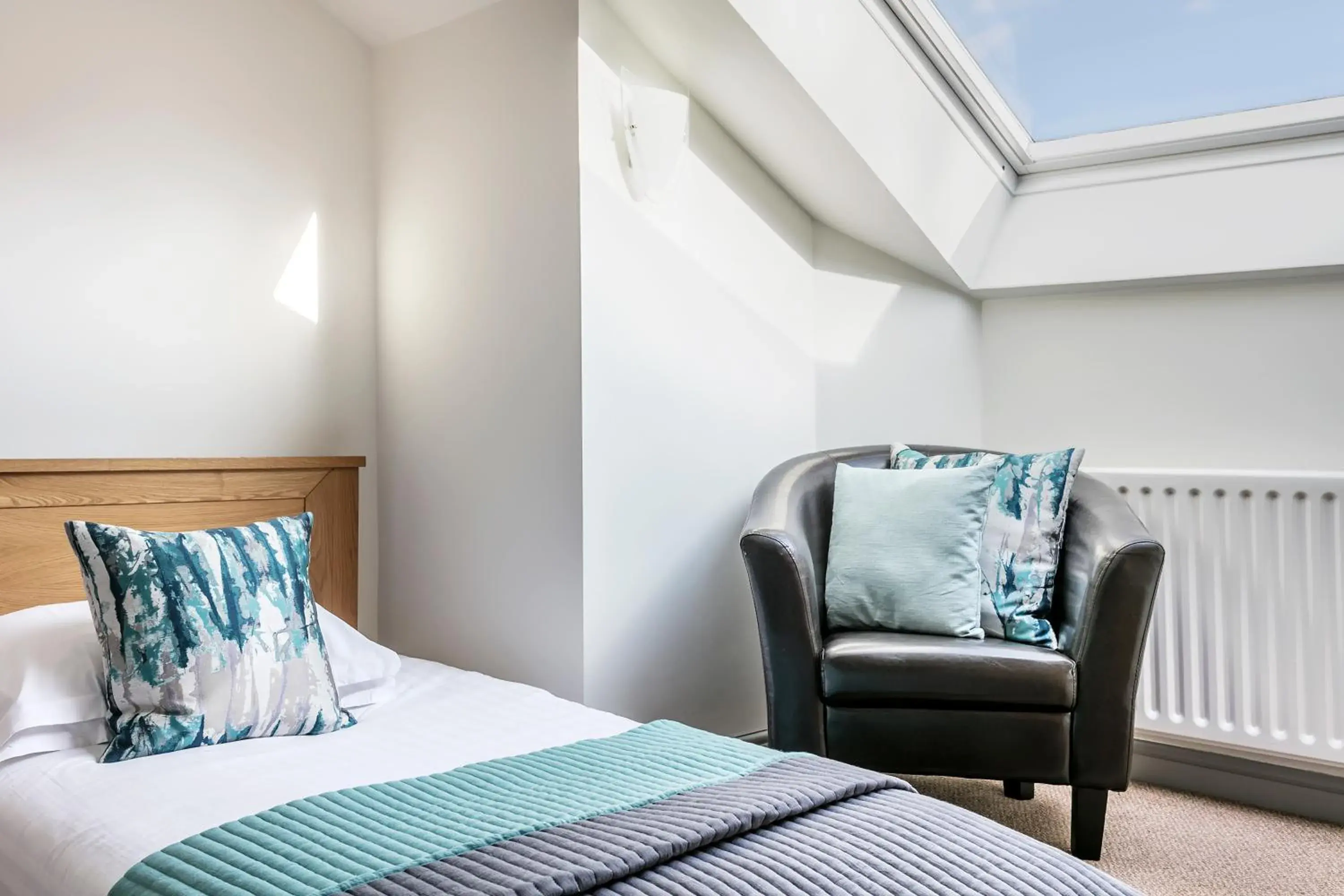 Standard Twin Room in The Gamekeeper's Inn Standard Twin Room in The Gamekeeper's Inn