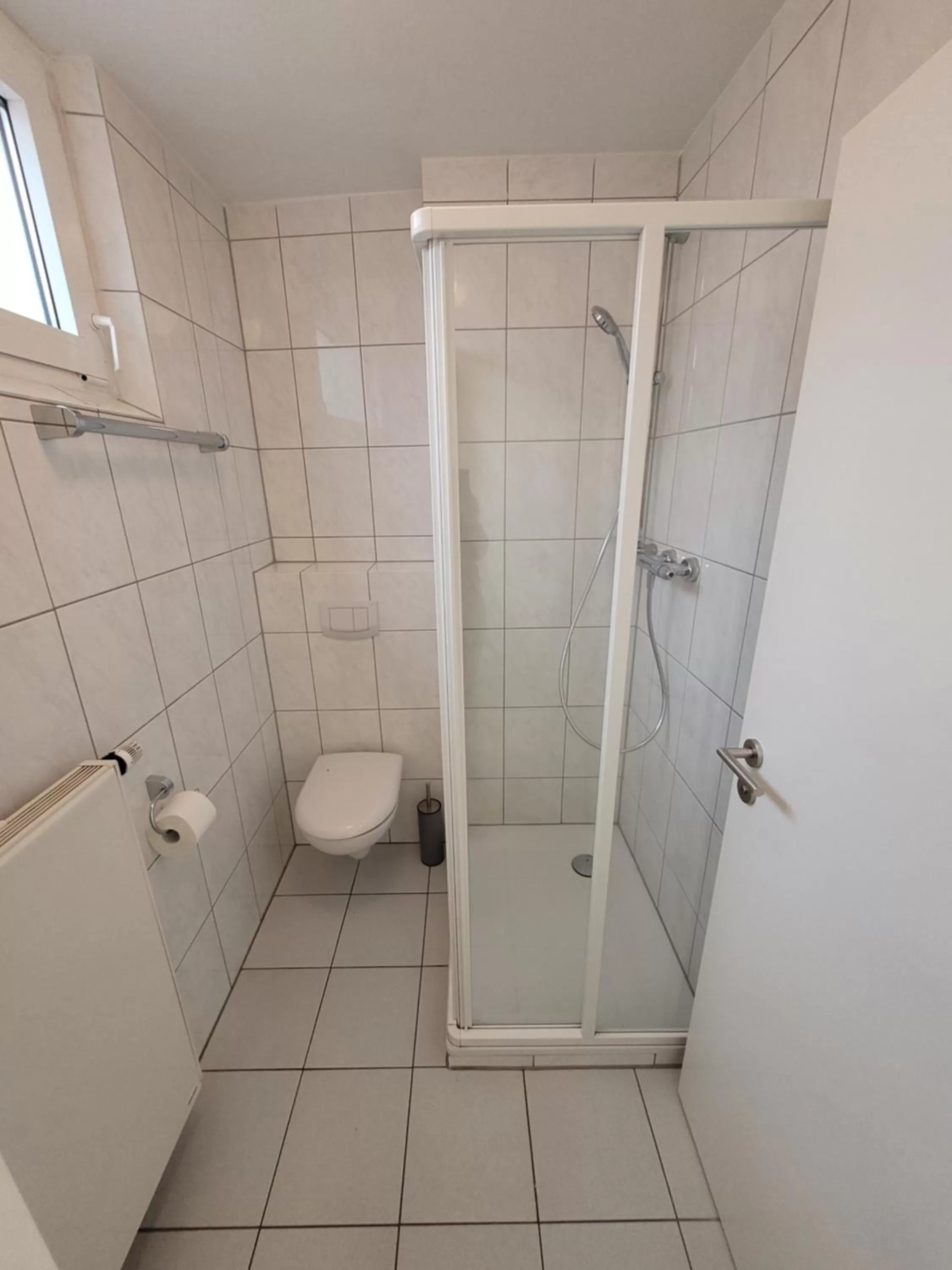 Bathroom in Guesthouse WI rooms