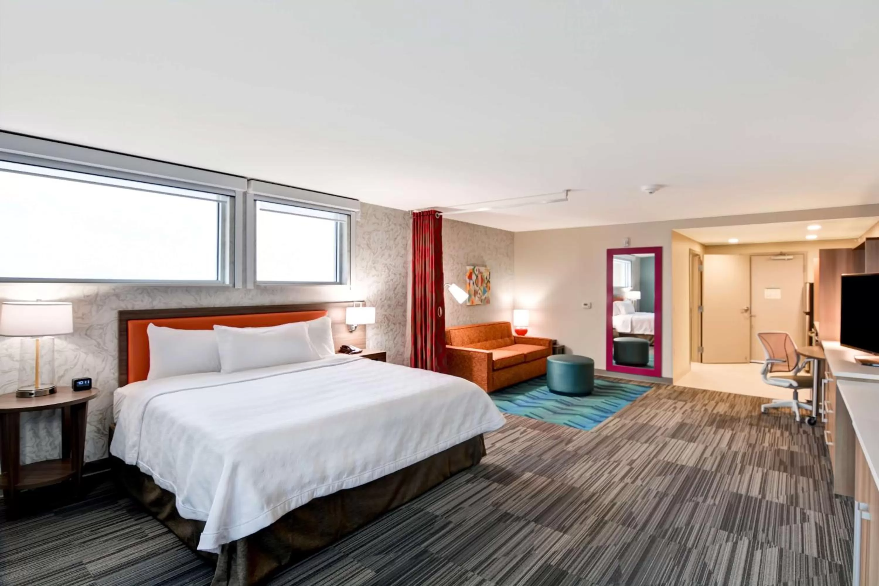 Bedroom, Bed in Home2 Suites By Hilton Lafayette