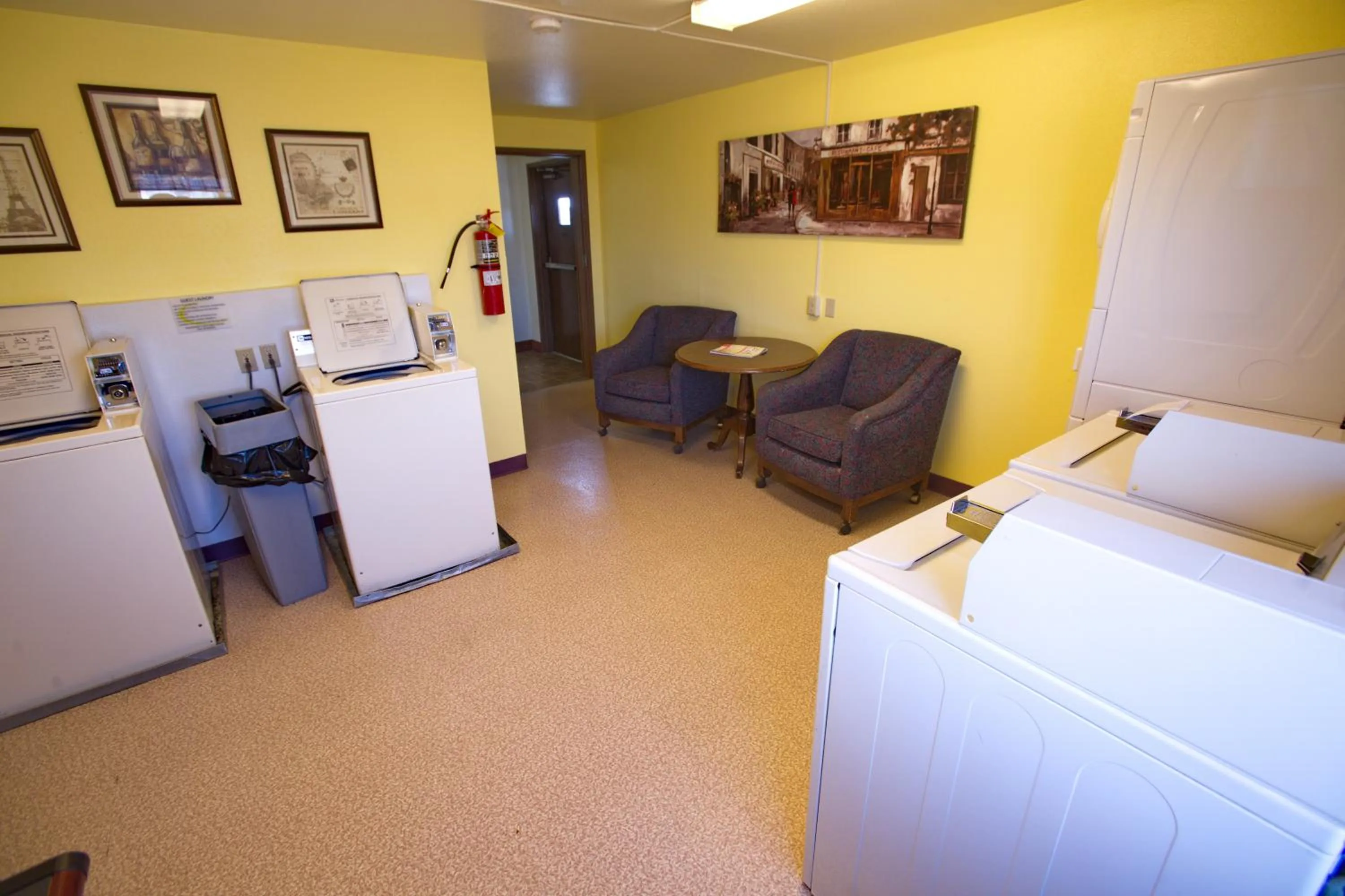 Other, Bed in Travelodge by Wyndham Elko NV