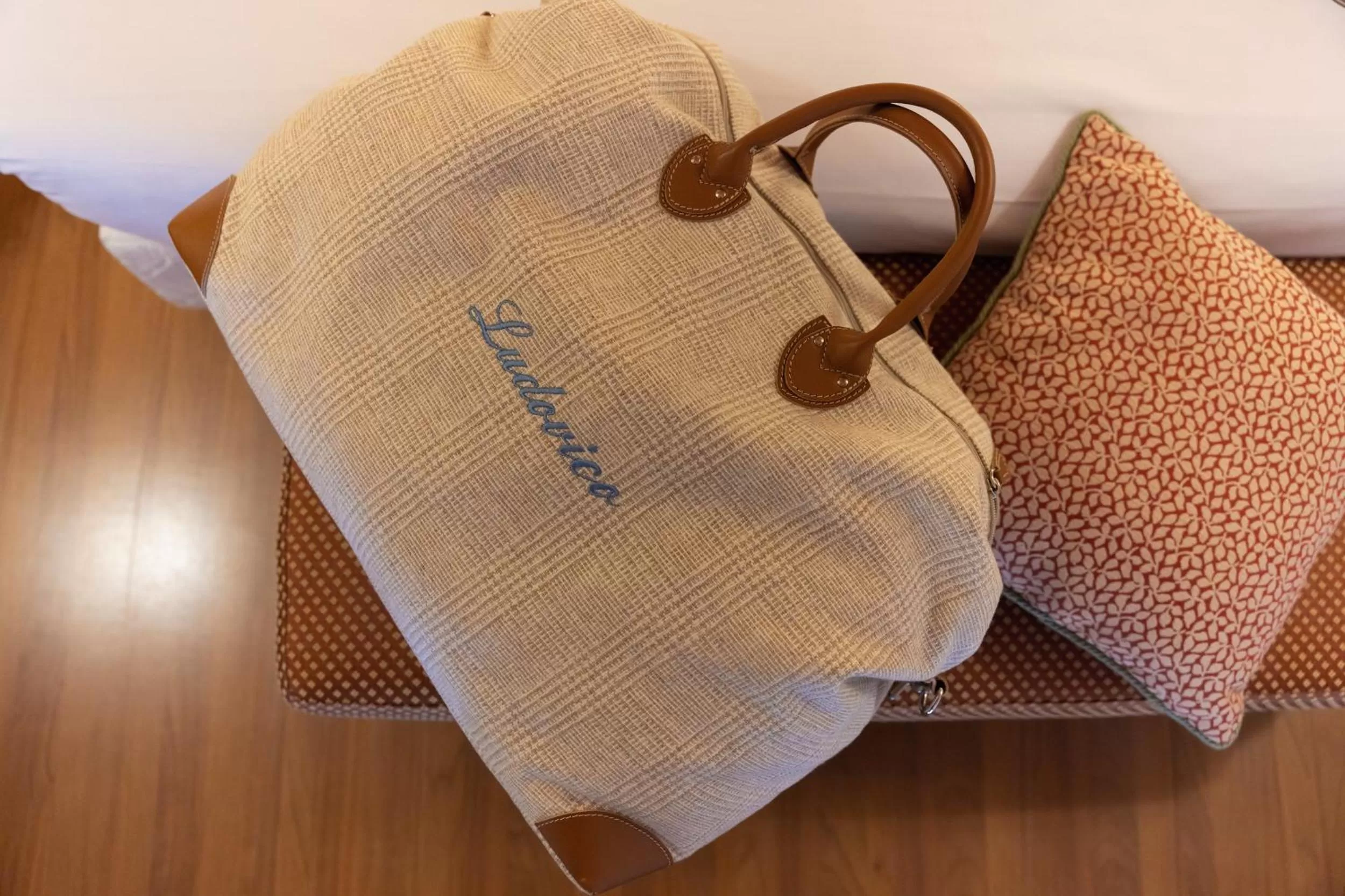 storage in Hotel Venice Resort Airport